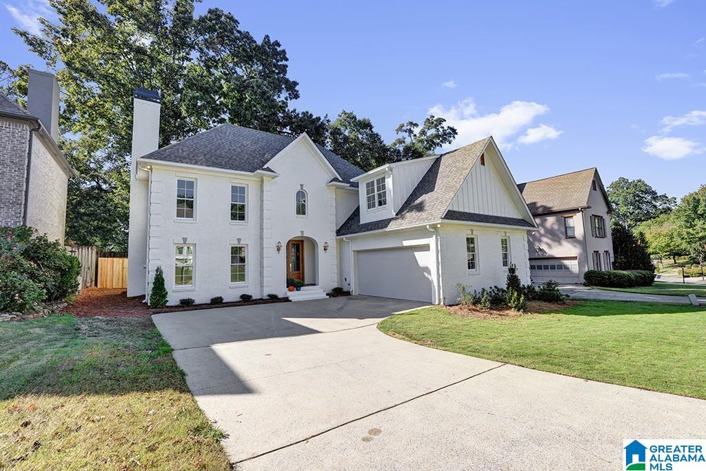 Photo 3 of Single family home for sale at 2535 Ivy Glenn Dr, Vestavia, AL 35243 | MLS# 21468262 | Listing updated on 2026-10-22