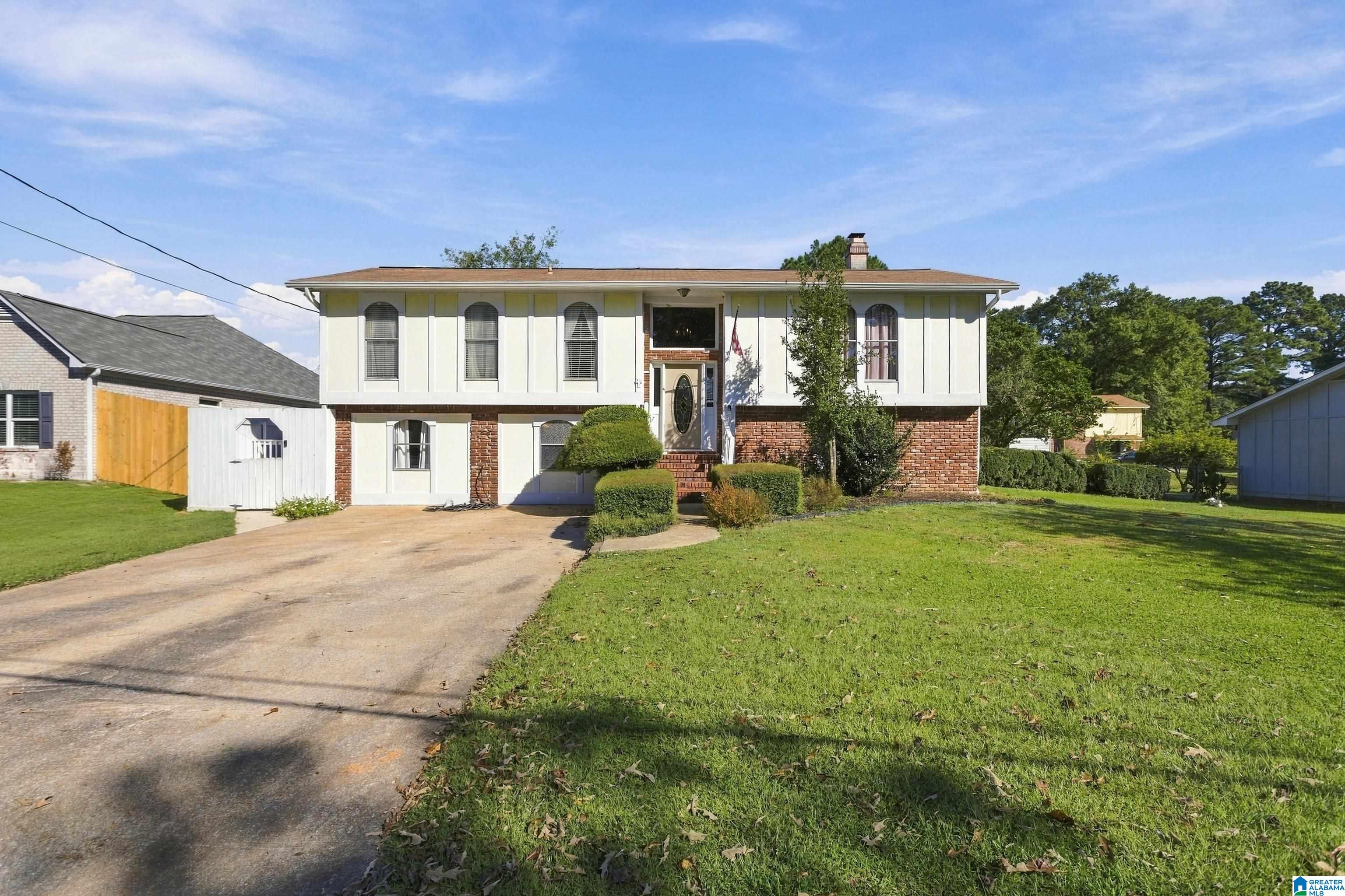 Photo 1 of Single family home for sale at 1813 K C Dement Ave, Fultondale, AL 35068 | MLS# 21468275 | Listing updated on 2026-10-22