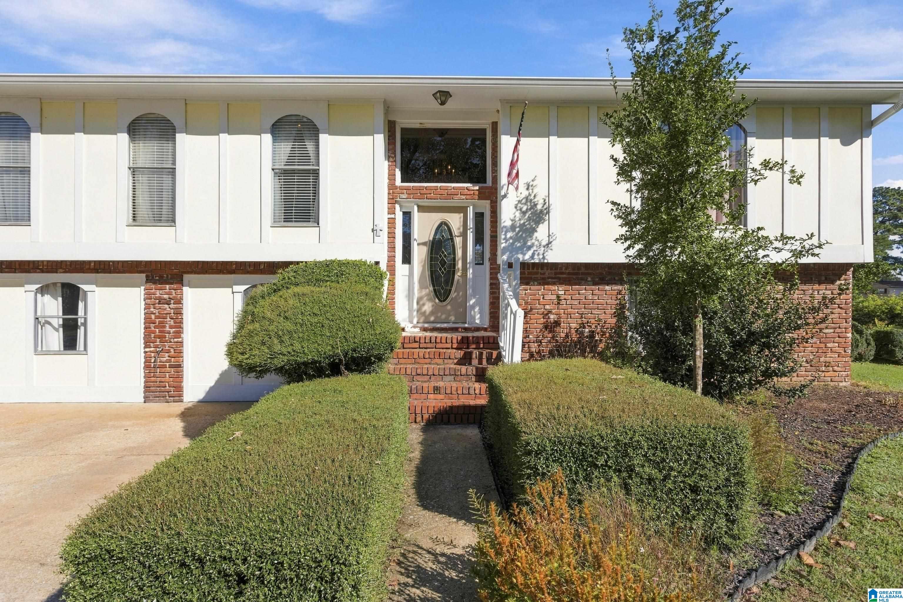 Photo 2 of Single family home for sale at 1813 K C Dement Ave, Fultondale, AL 35068 | MLS# 21468275 | Listing updated on 2026-10-22