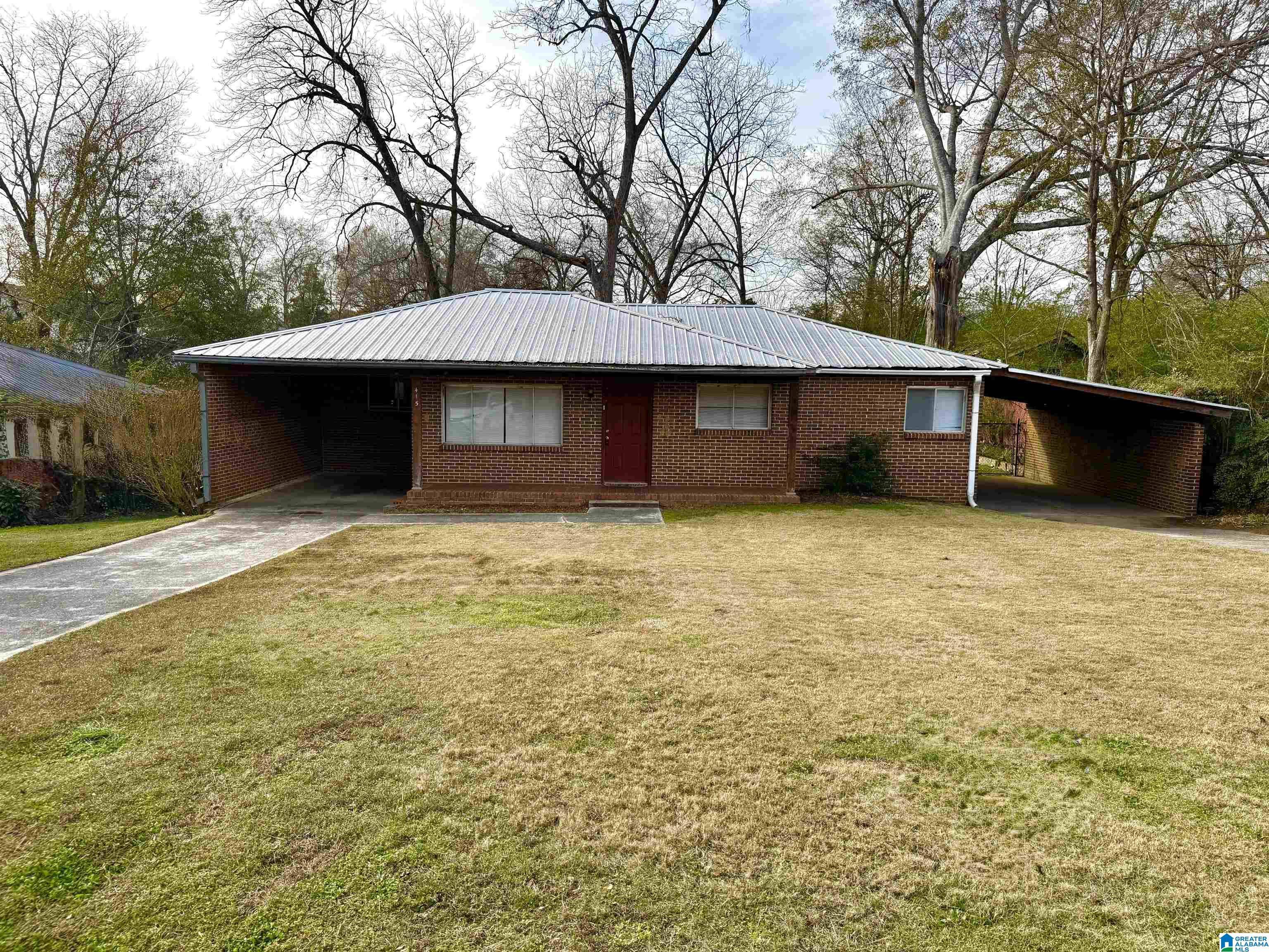 Photo 2 of Single family home for sale at 415 Thomas St, Warrior, AL 35180 | MLS# 21468276 | Listing updated on 2026-10-22