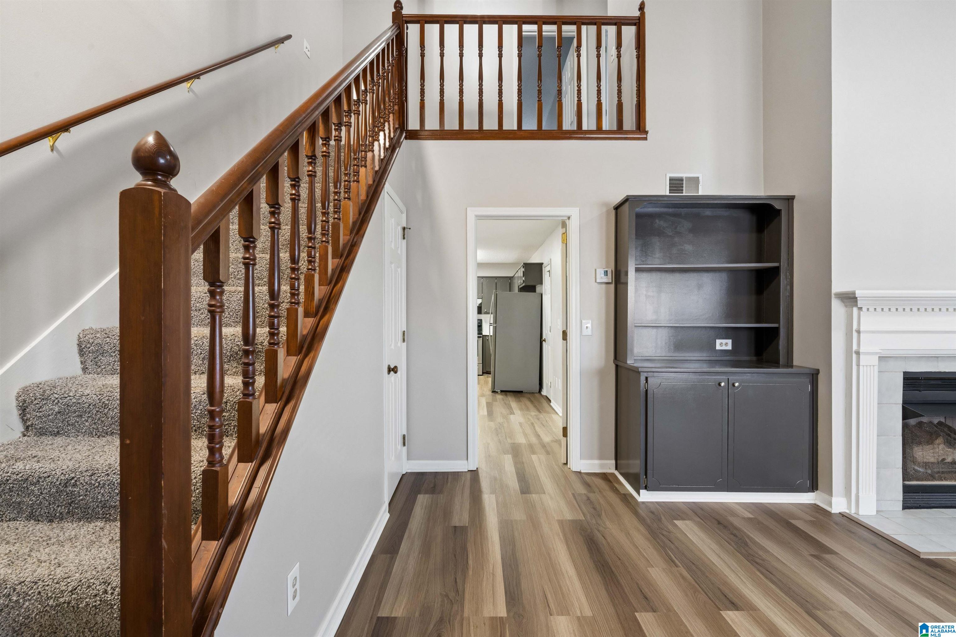 Photo 3 of Townhouse for sale at 2583 Hampstead Dr, Birmingham, AL 35235 | MLS# 21468308 | Listing updated on 2026-10-22