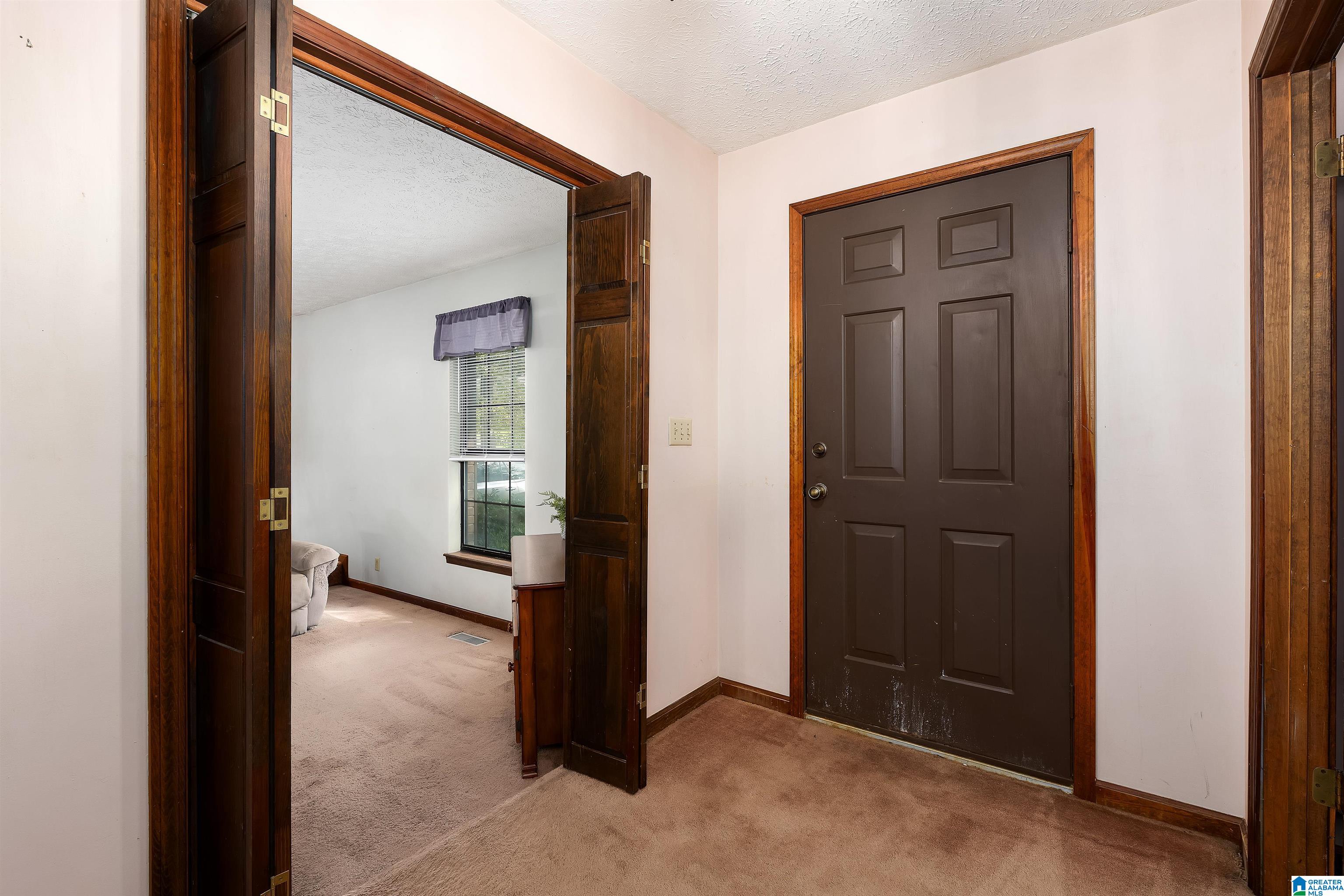Photo 4 of Single family home for sale at 94 Fairview Dr, Childersburg, AL 35044 | MLS# 21468320 | Listing updated on 2026-10-22