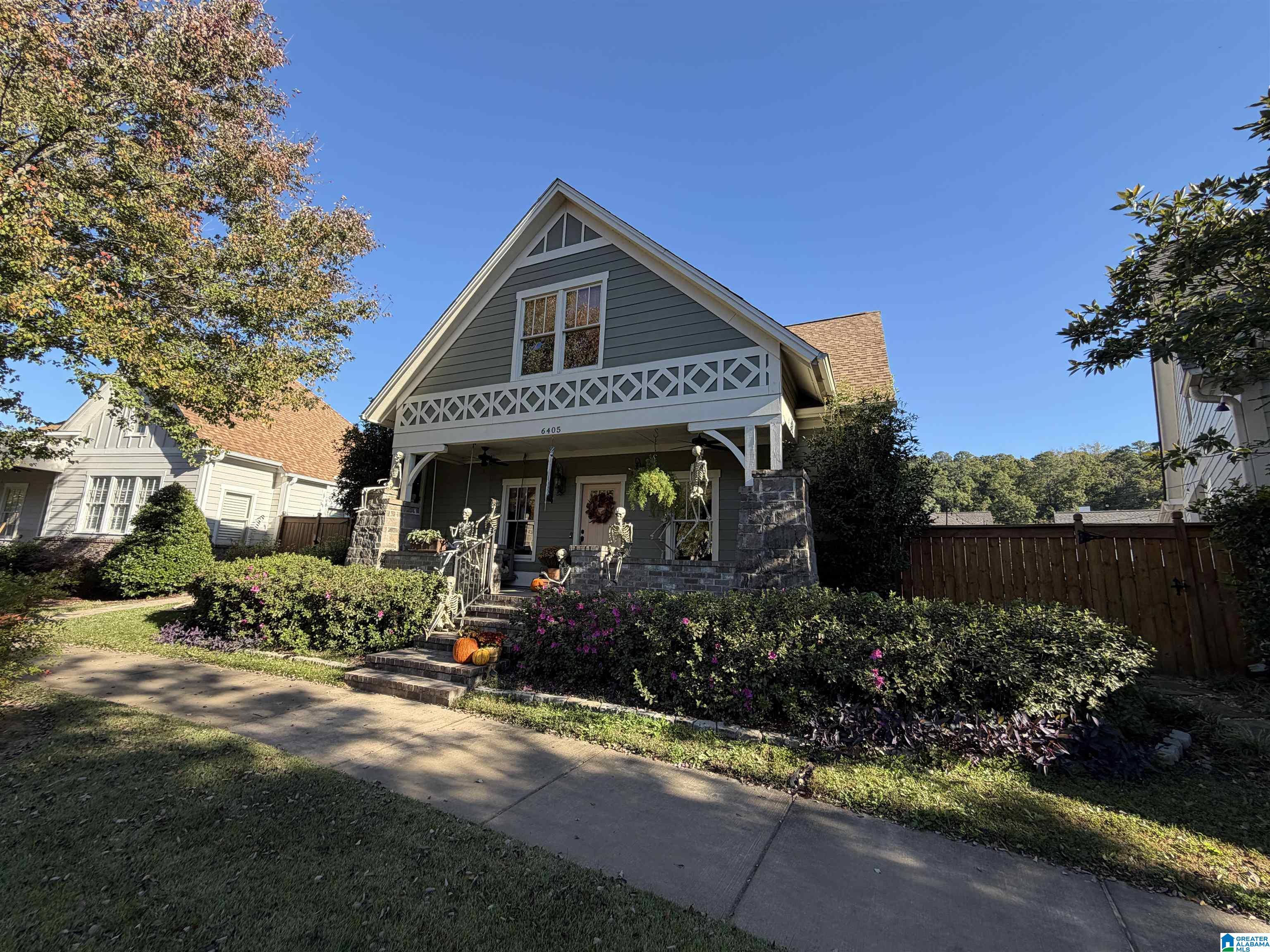 Photo 1 of Single family home for sale at 6405 Spring St, Trussville, AL 35173 | MLS# 21468341 | Listing updated on 2026-10-22