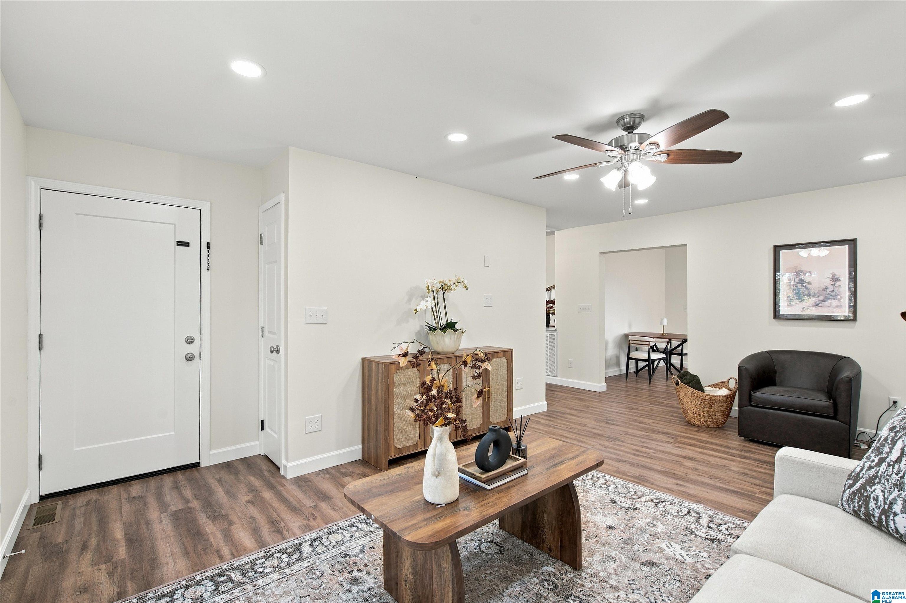 Photo 3 of Single family home for sale at 990 Bluff St, Bessemer, AL 35020 | MLS# 21468391 | Listing updated on 2026-10-22