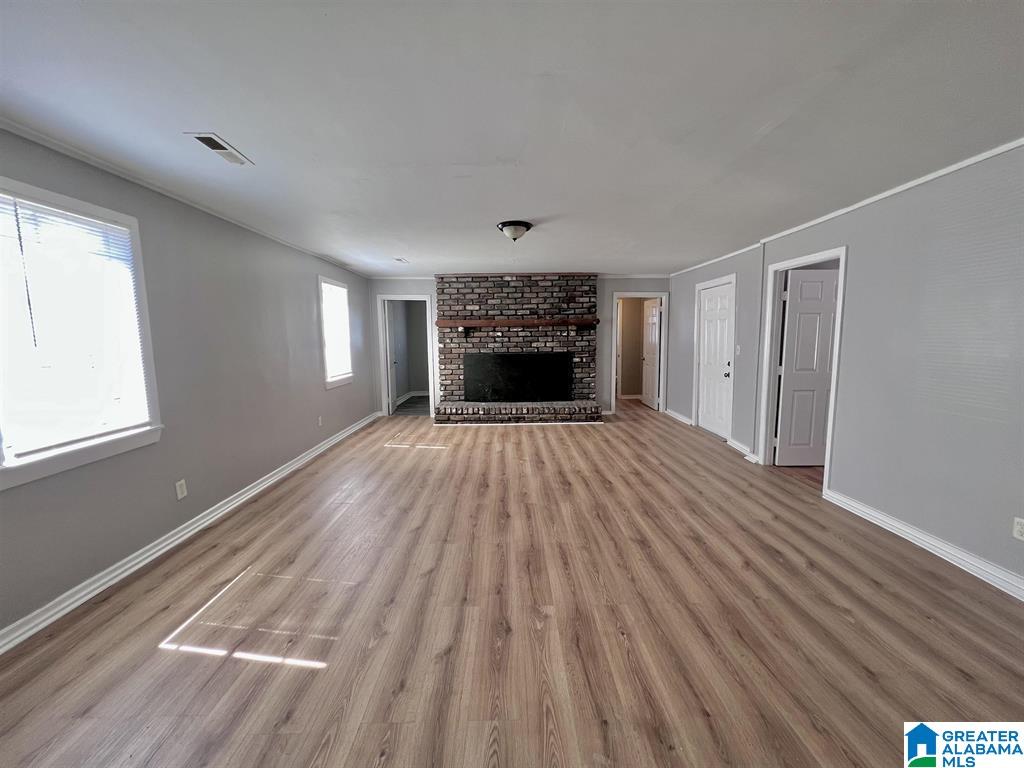 Photo 1 of Single family home for sale at 1152 14th Place SW, Birmingham, AL 35211 | MLS# 21468404 | Listing updated on 2026-10-23