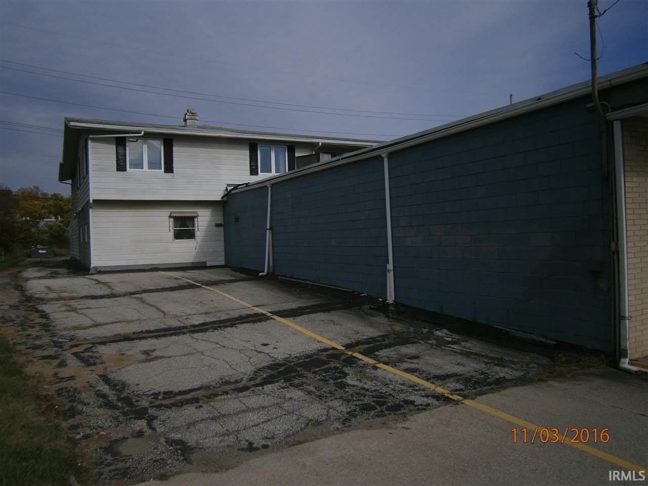 Photo 2 of 3444 S Main Boulevard