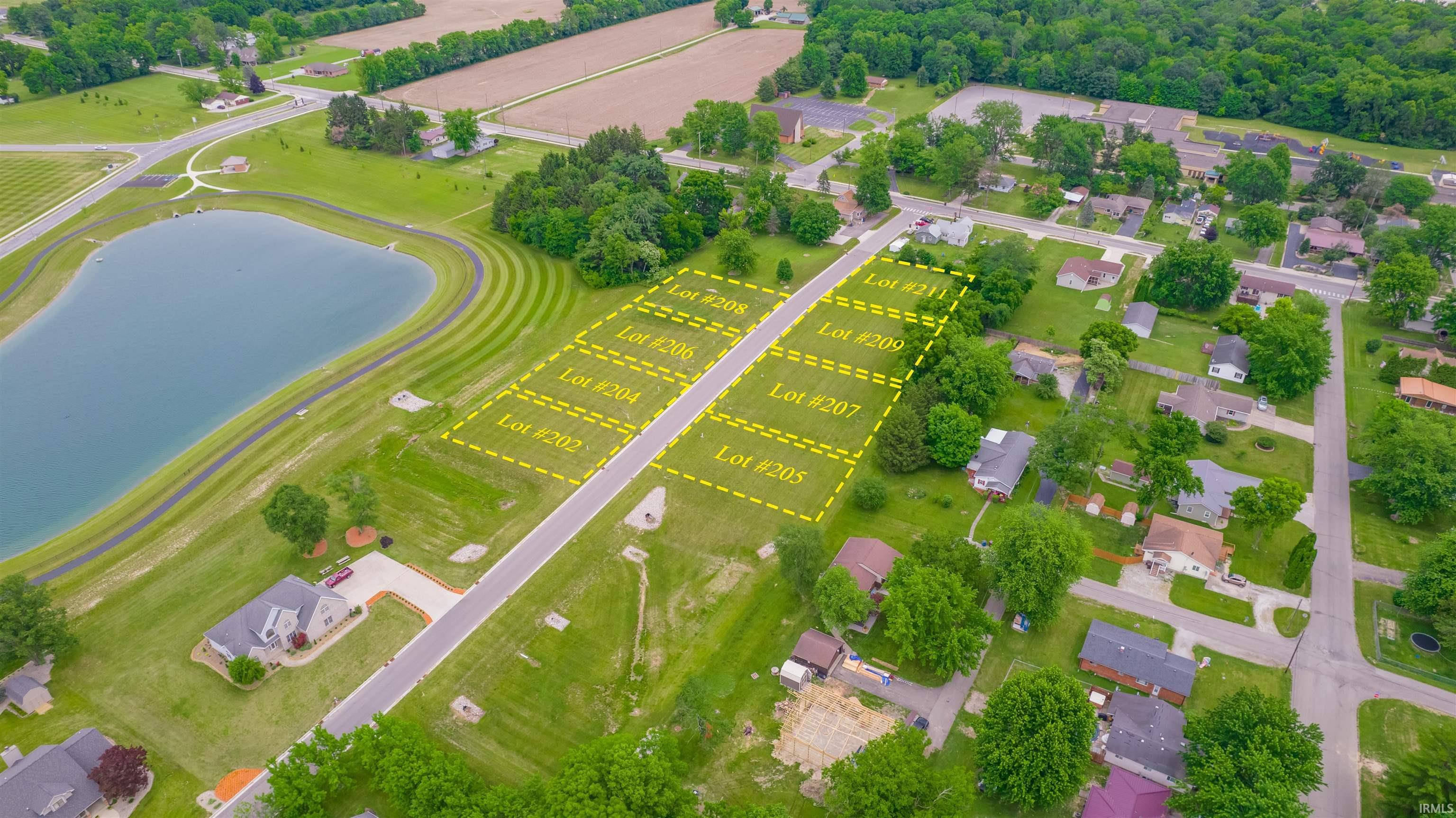Photo 0 of 205 Salamonie Ln
