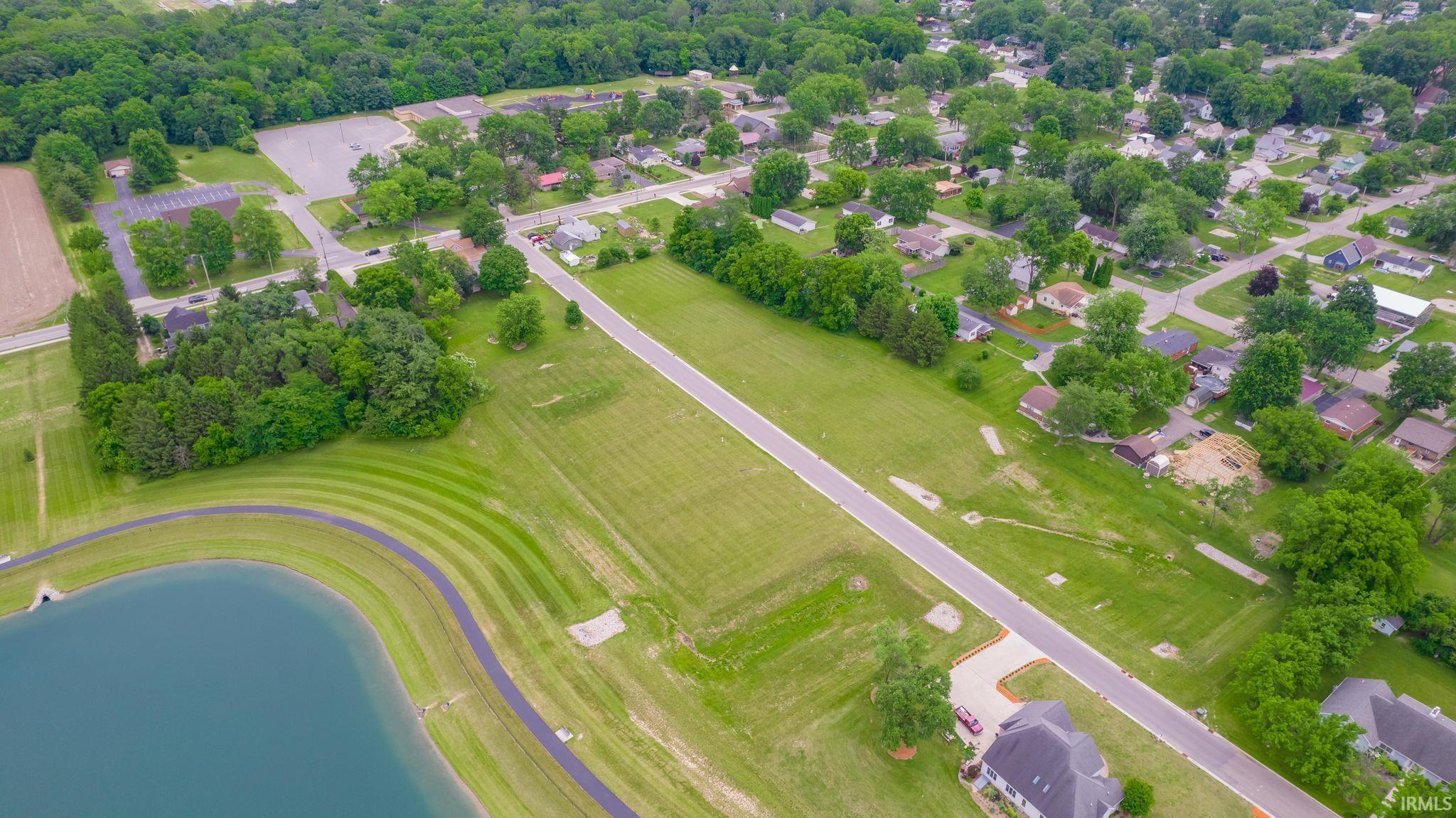 Photo 5 of 205 Salamonie Ln