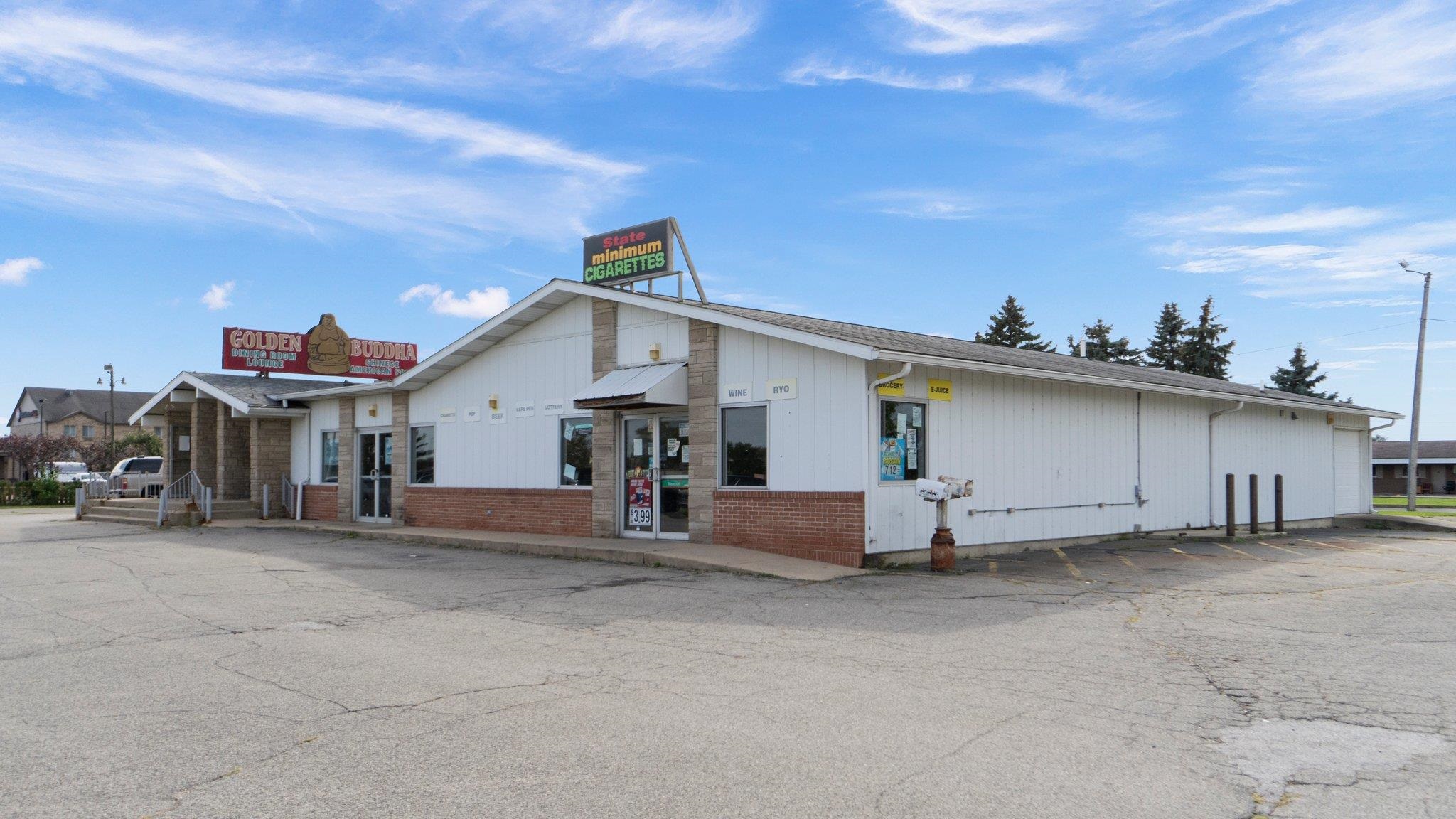 Photo 10 of 0010 W 815 N Road