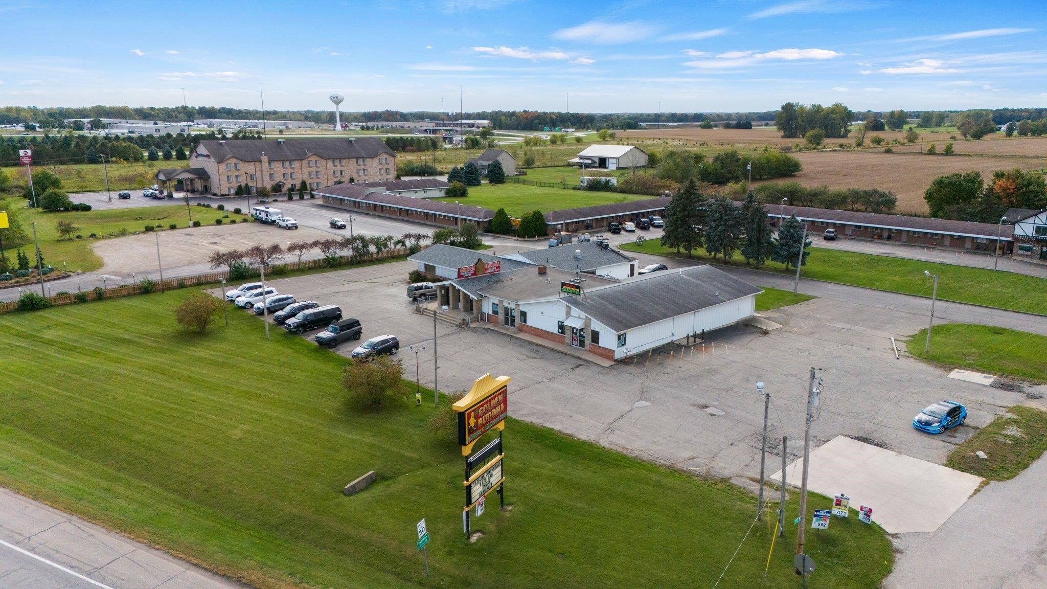 Photo 15 of 0010 W 815 N Road