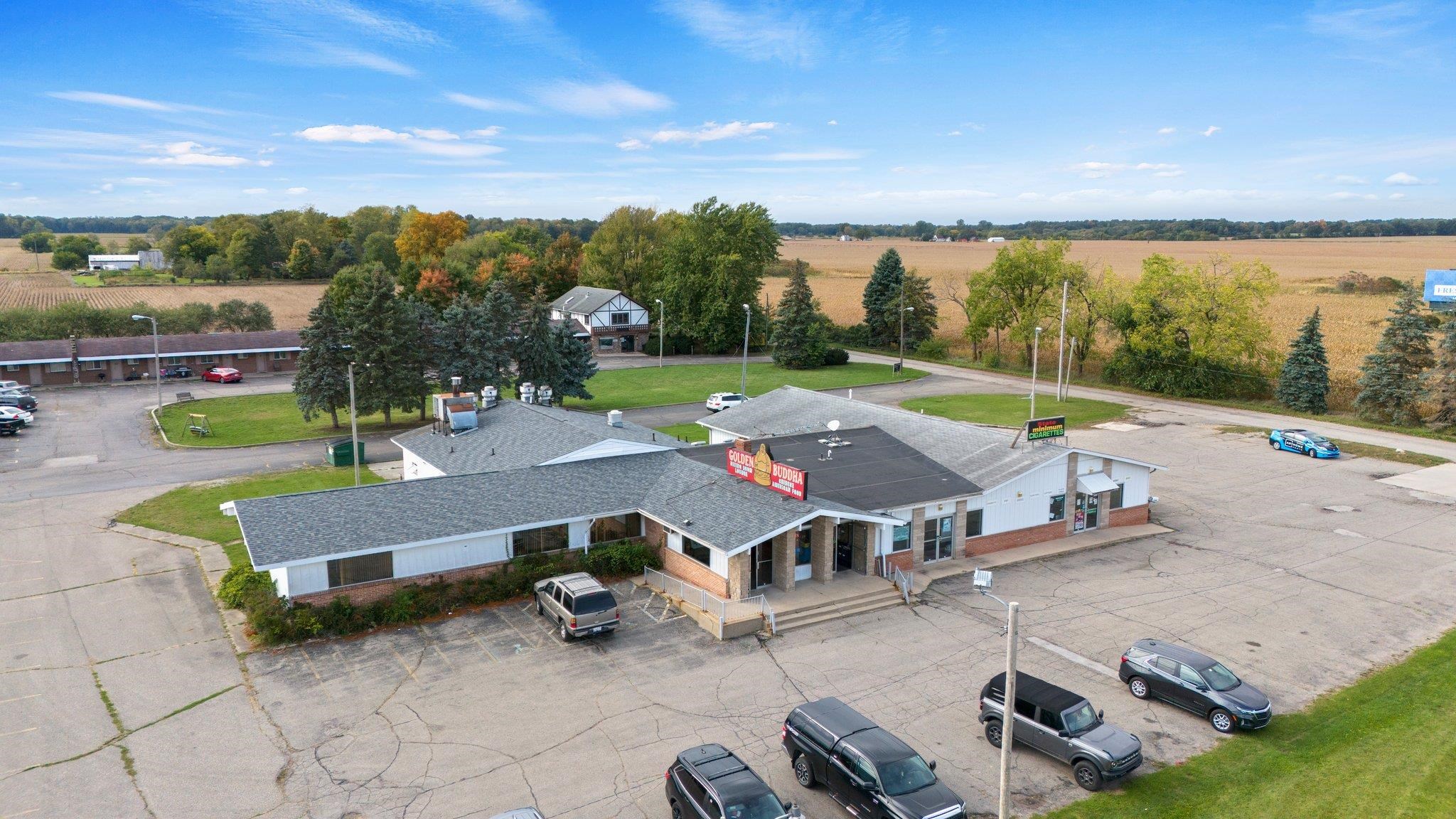 Photo 17 of 0010 W 815 N Road