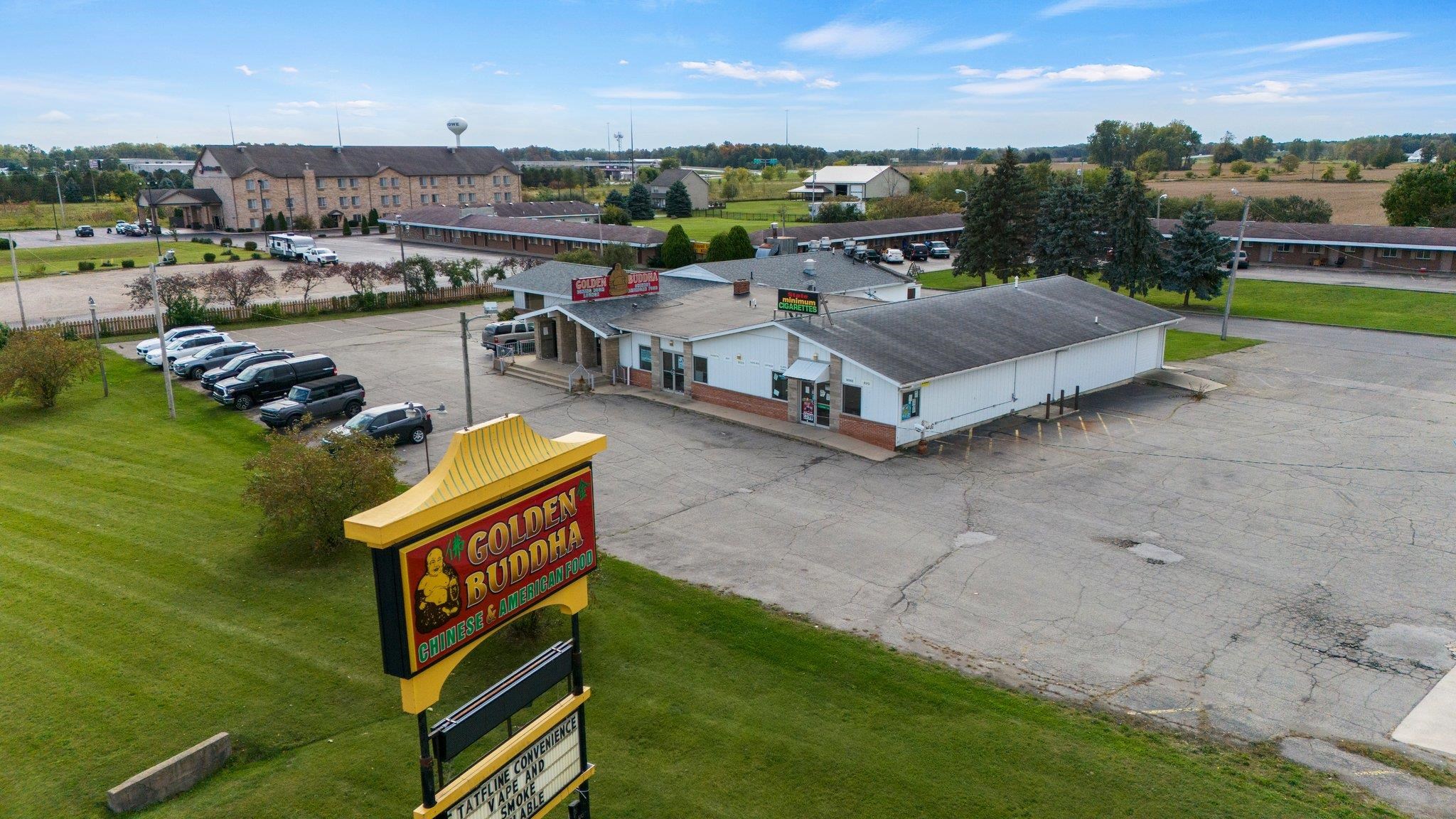 Photo 2 of 0010 W 815 N Road