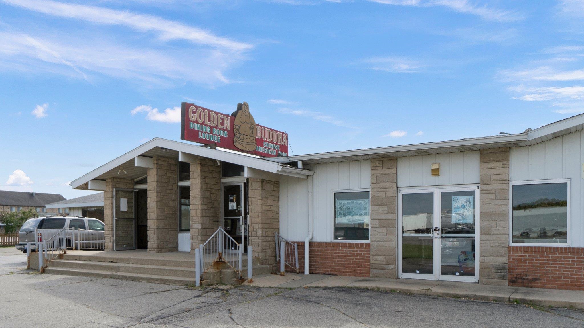 Photo 3 of 0010 W 815 N Road