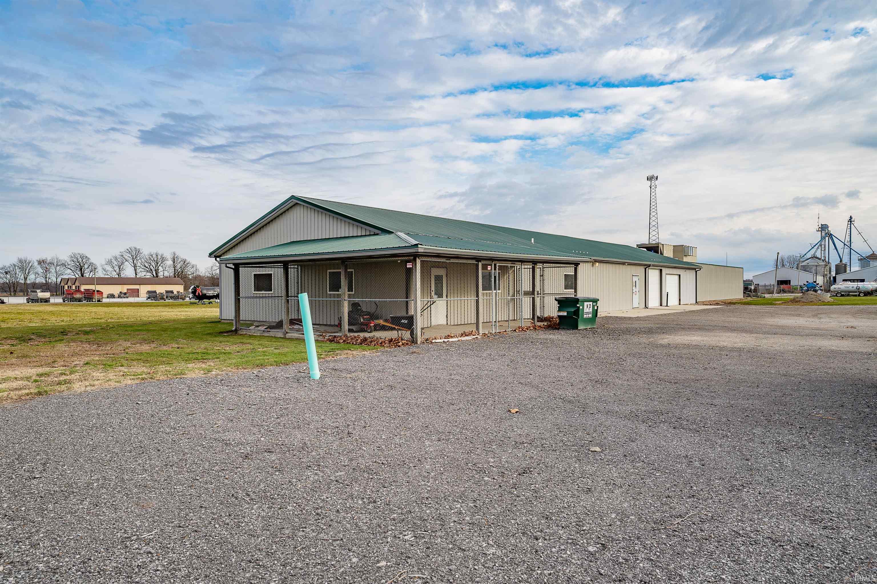 Photo 2 of 11750 E State Road 205