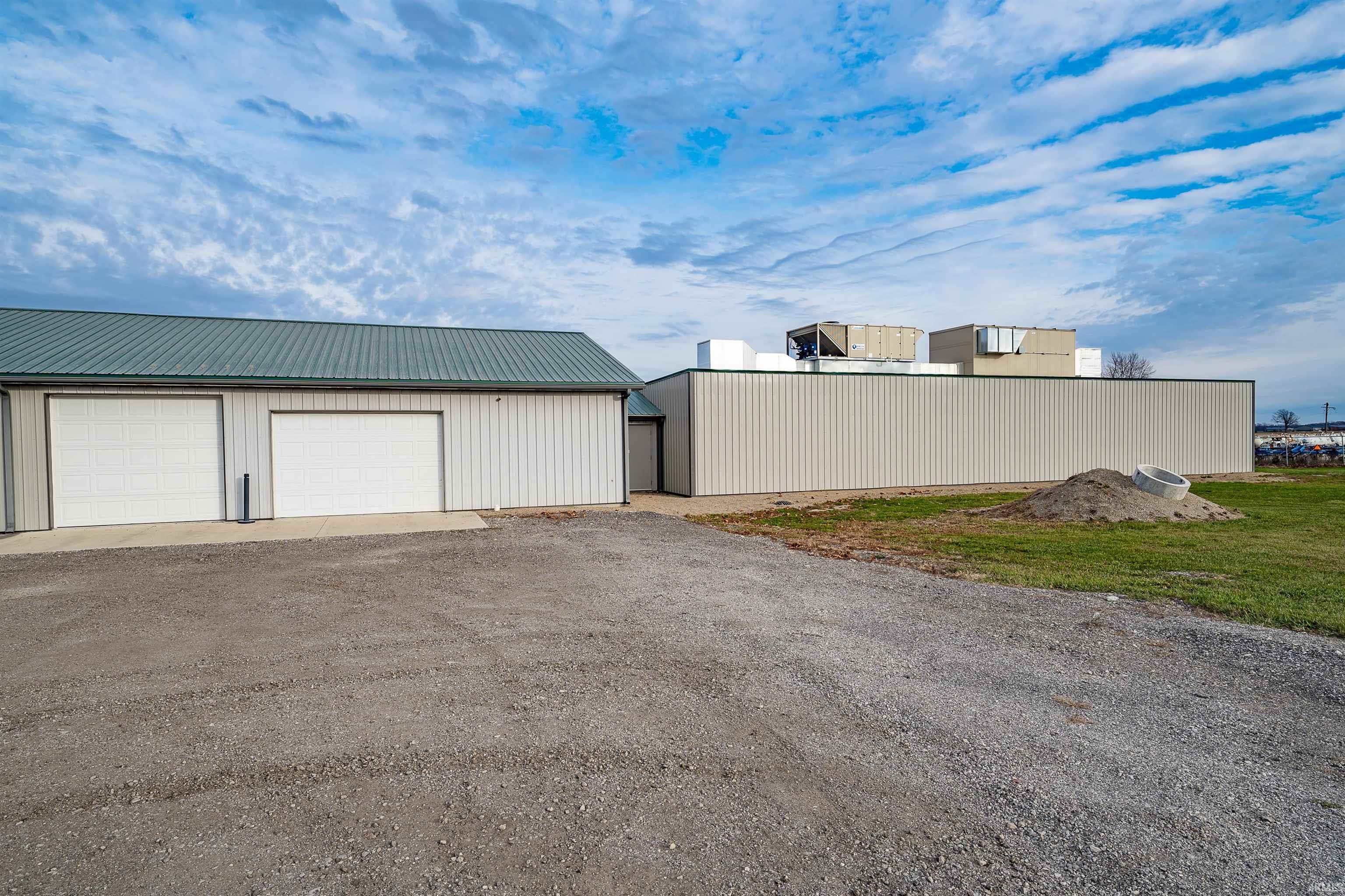 Photo 5 of 11750 E State Road 205