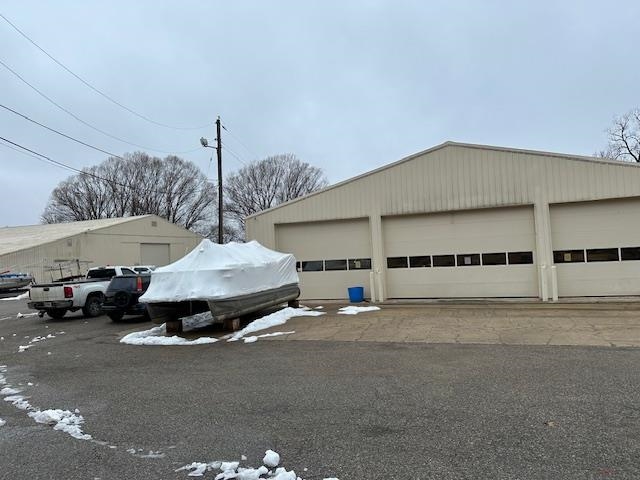 Photo 14 of 7505 N Old 27