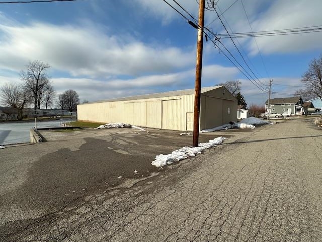 Photo 18 of 7505 N Old 27