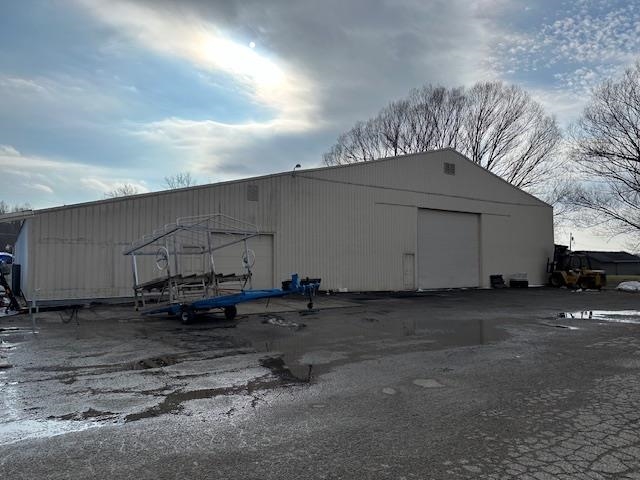 Photo 28 of 7505 N Old 27