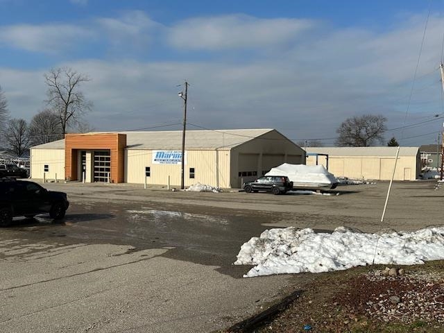 Photo 29 of 7505 N Old 27