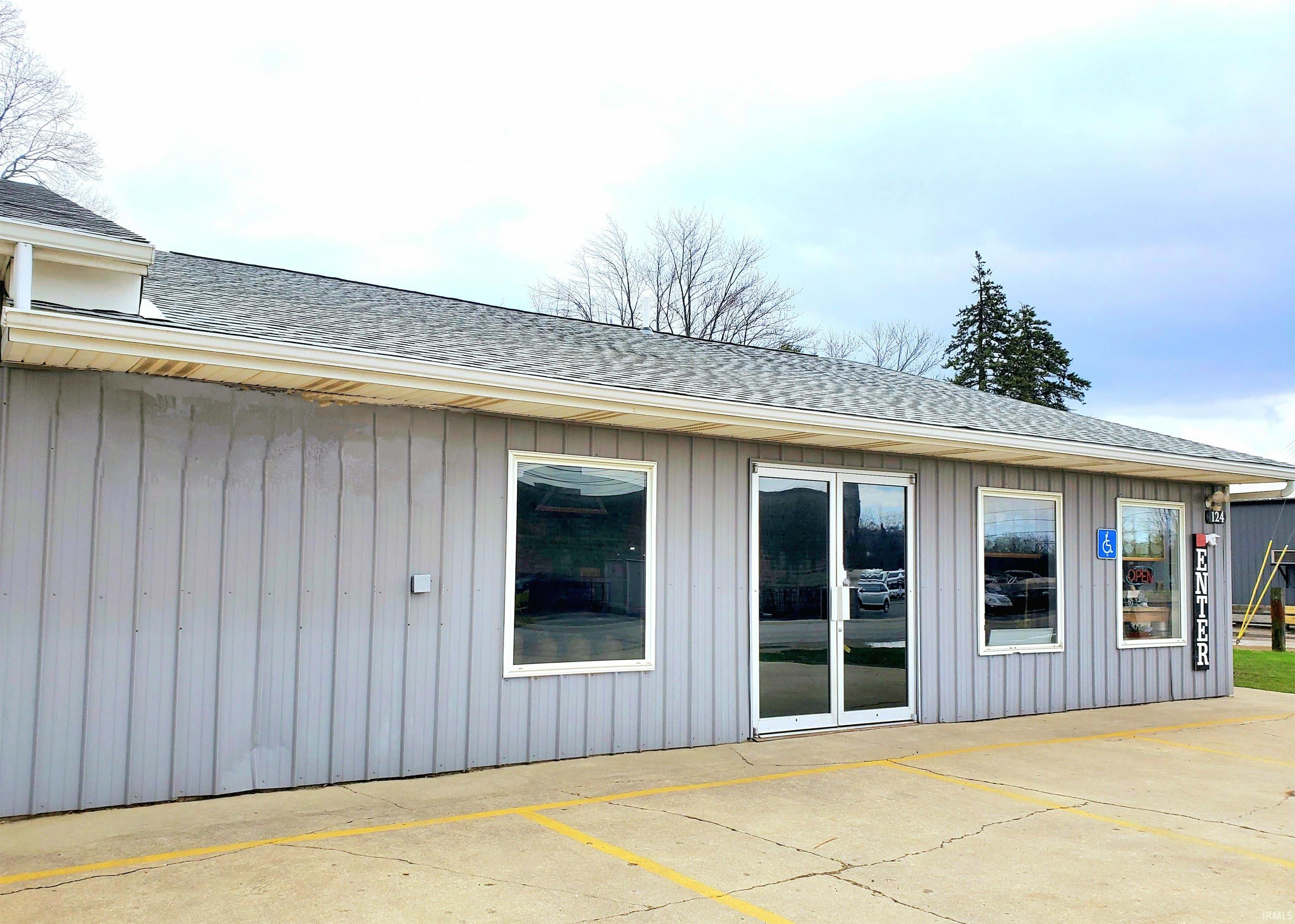 Photo 1 of 124 N McKinley Street