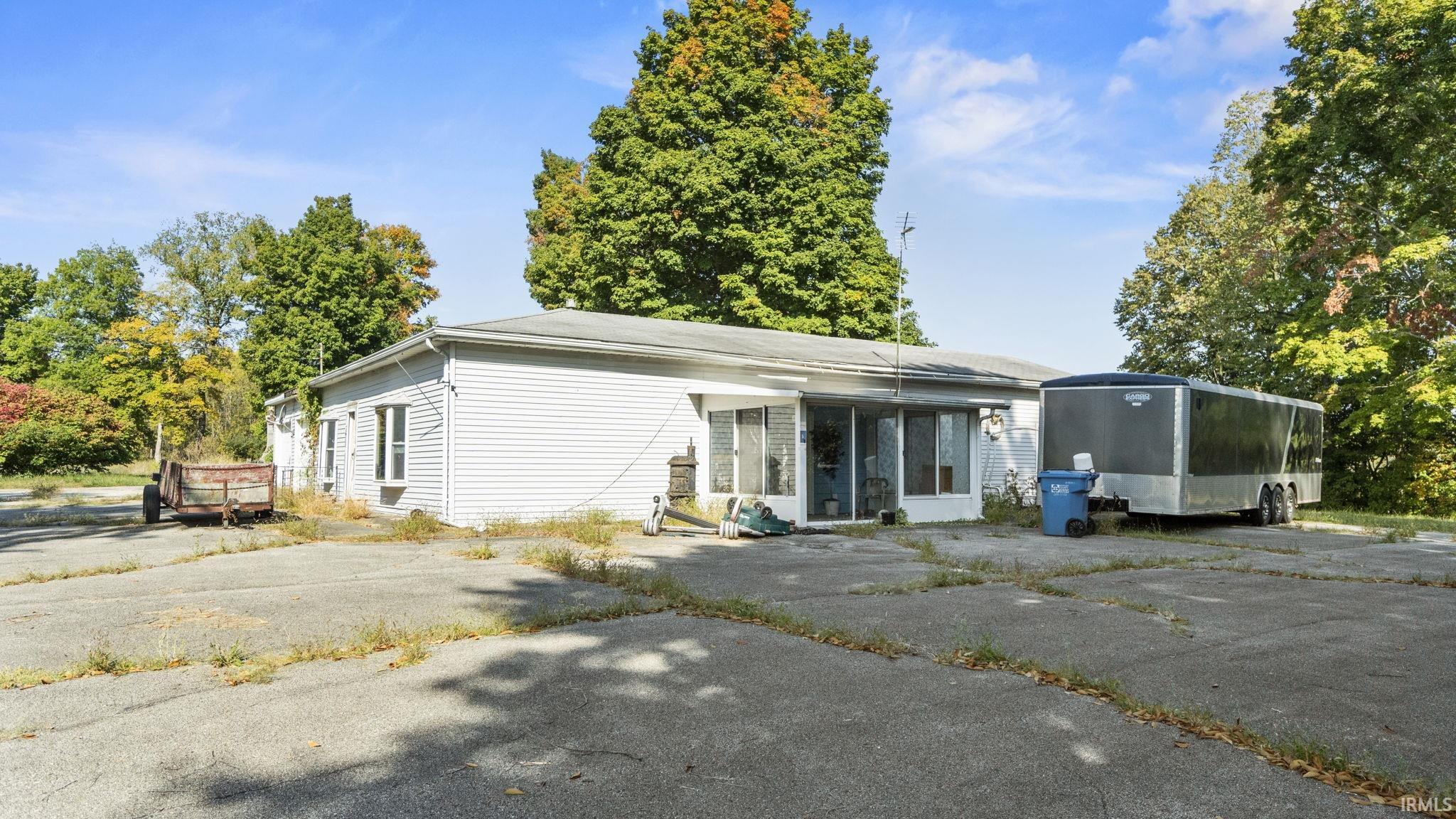 Photo 10 of 3940 W Us Highway 30