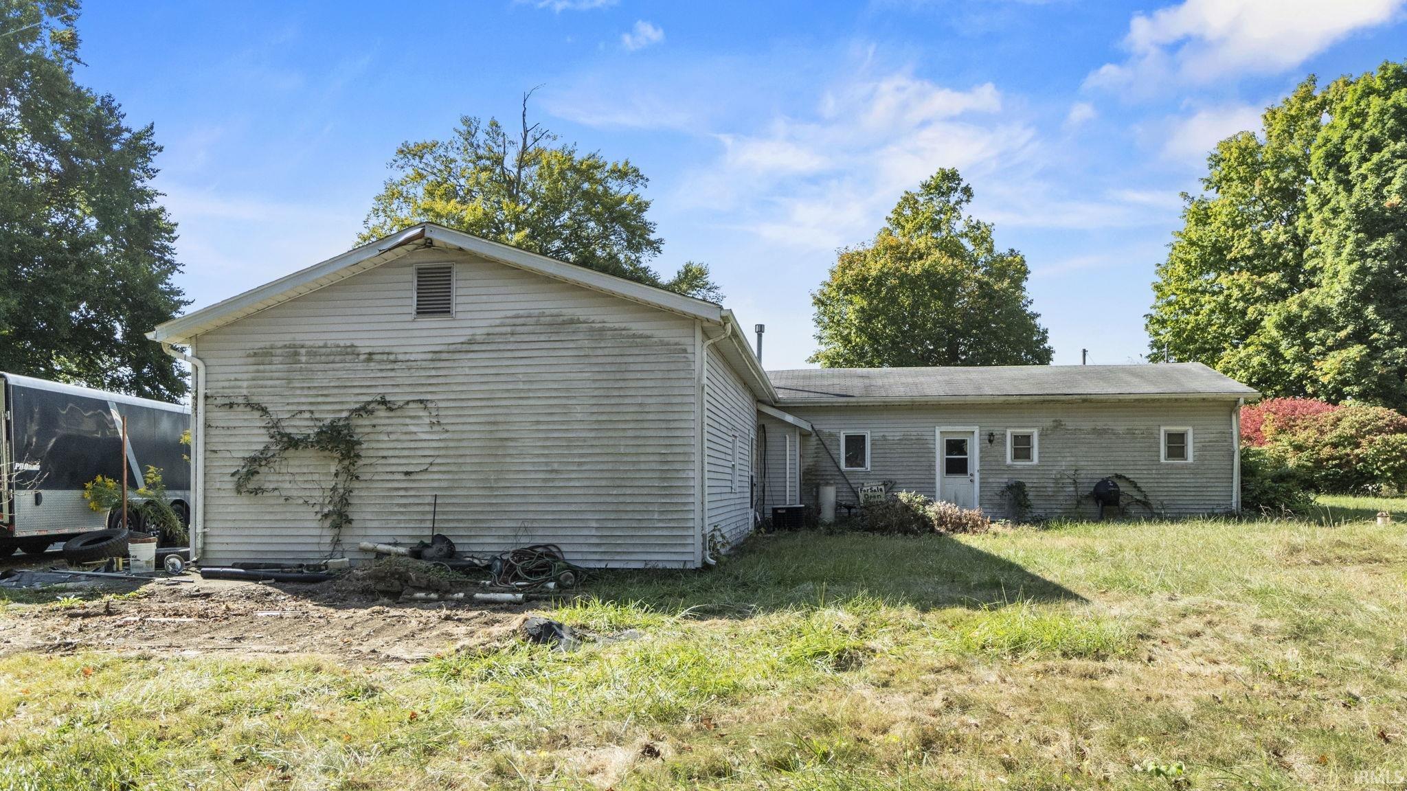 Photo 19 of 3940 W Us Highway 30