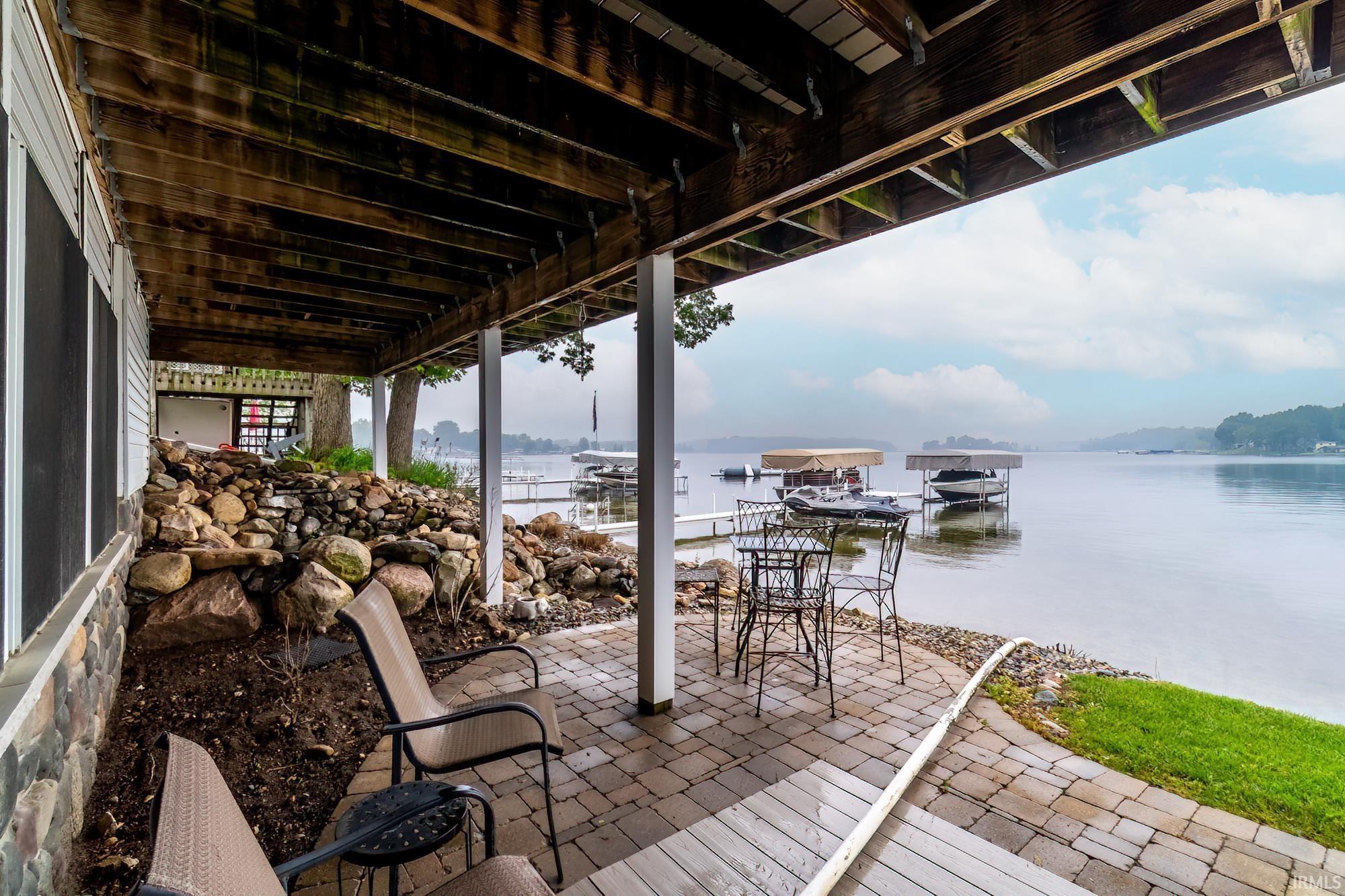 Photo 7 of 720 Ln 800 Snow Lake