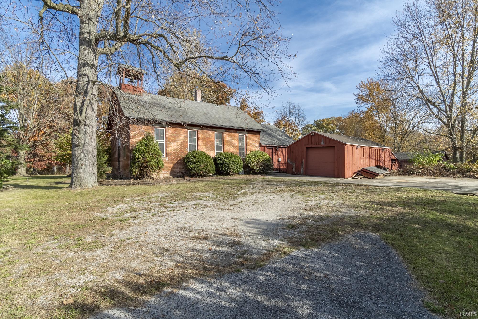 Photo 5 of 8126 Coldwater Road