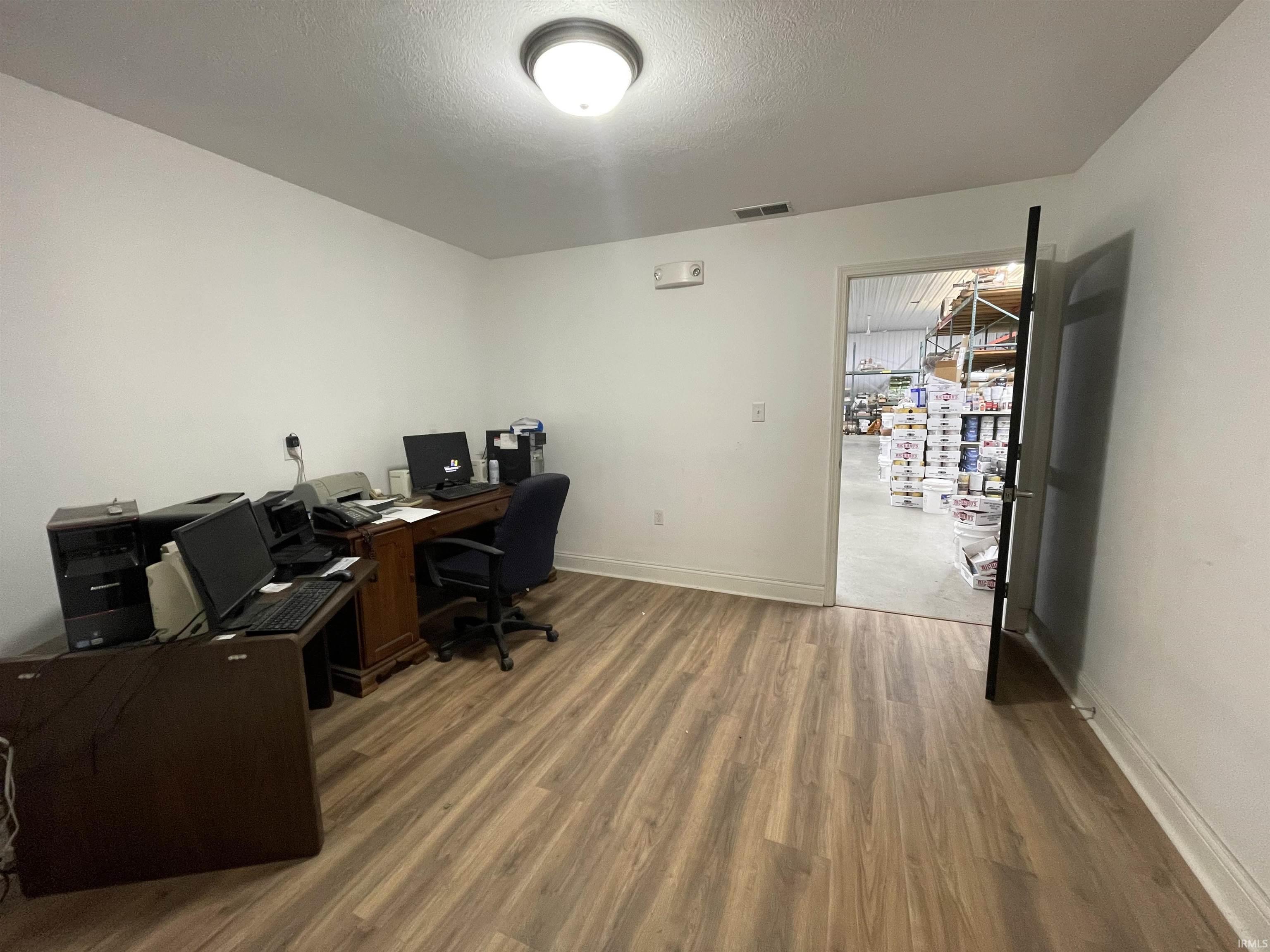 listing_img1
