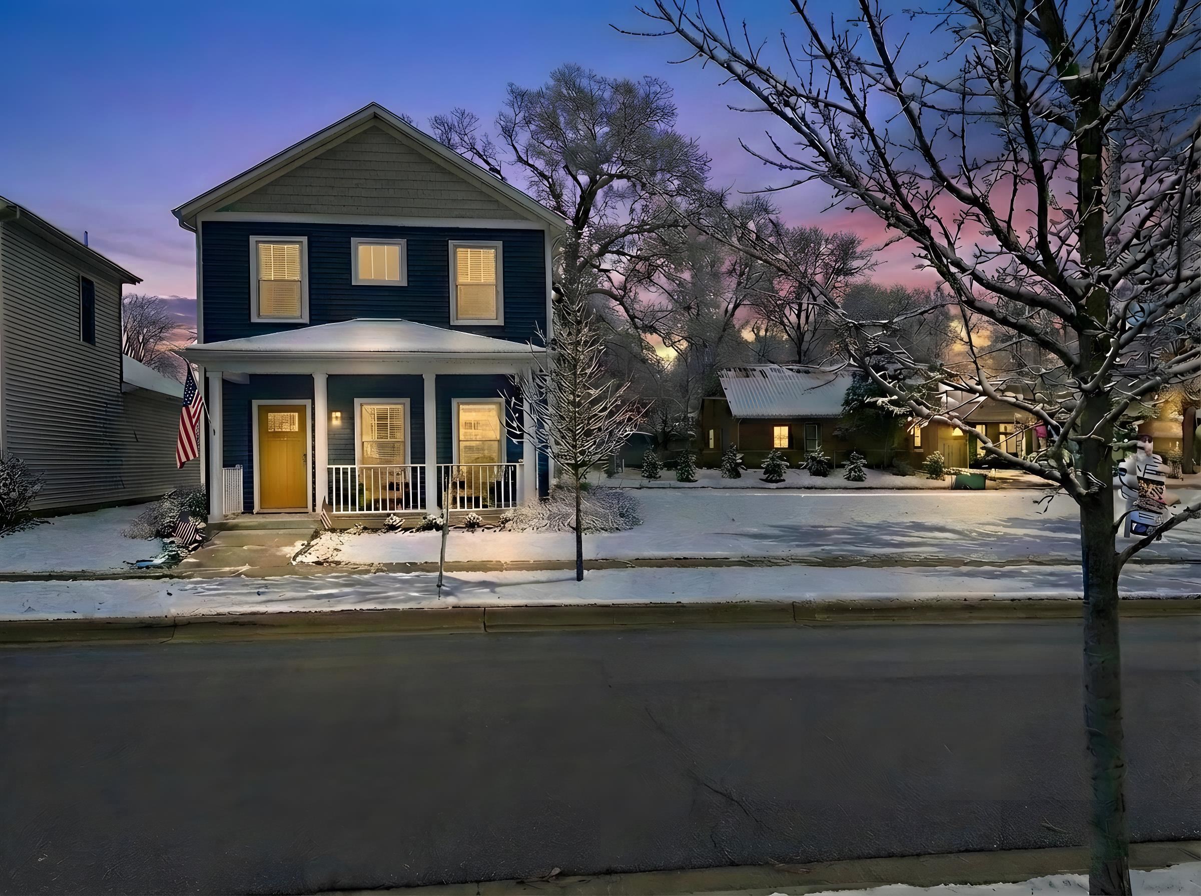 Photo 0 of 590 W Main Street