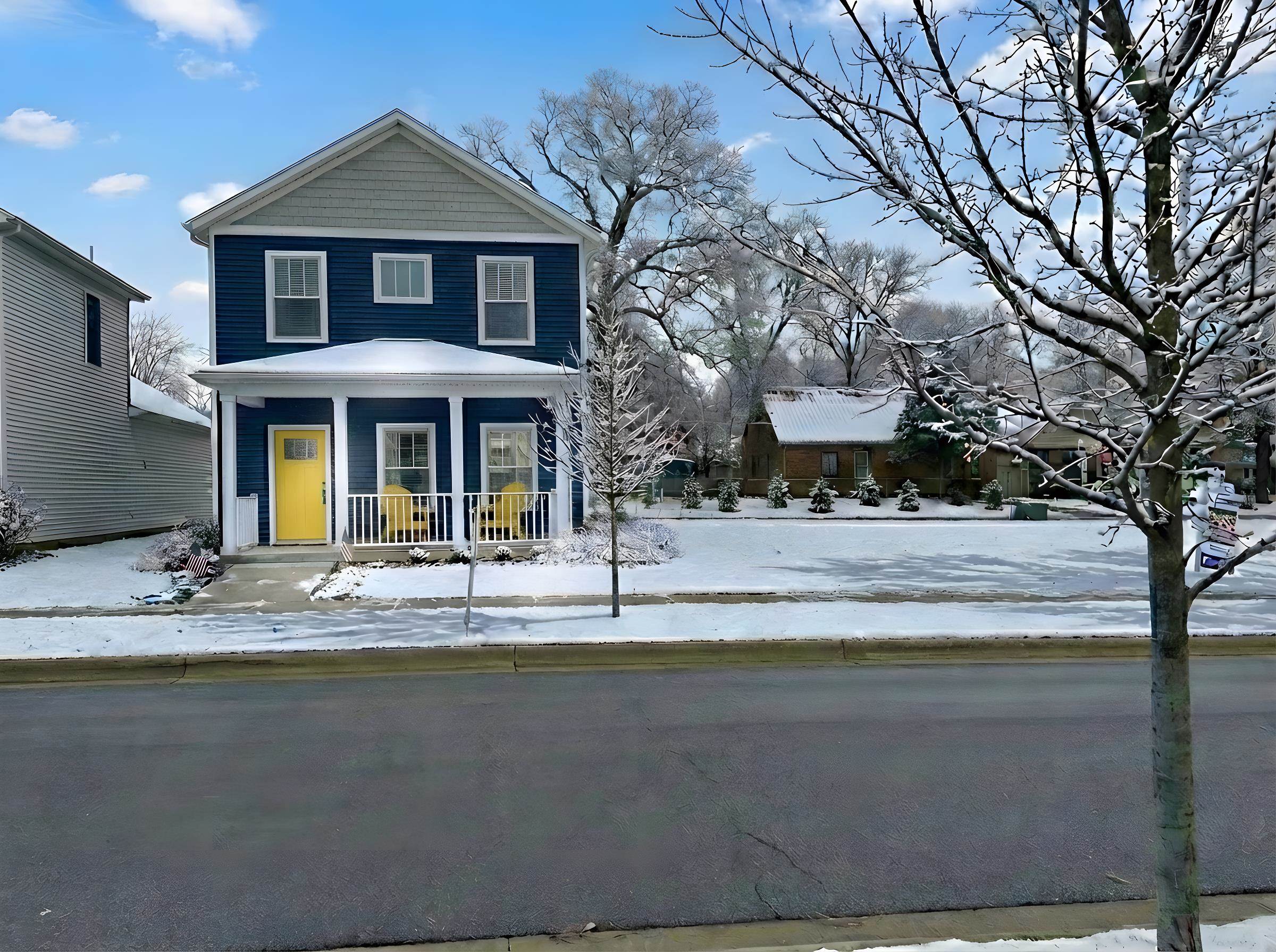 Photo 33 of 590 W Main Street