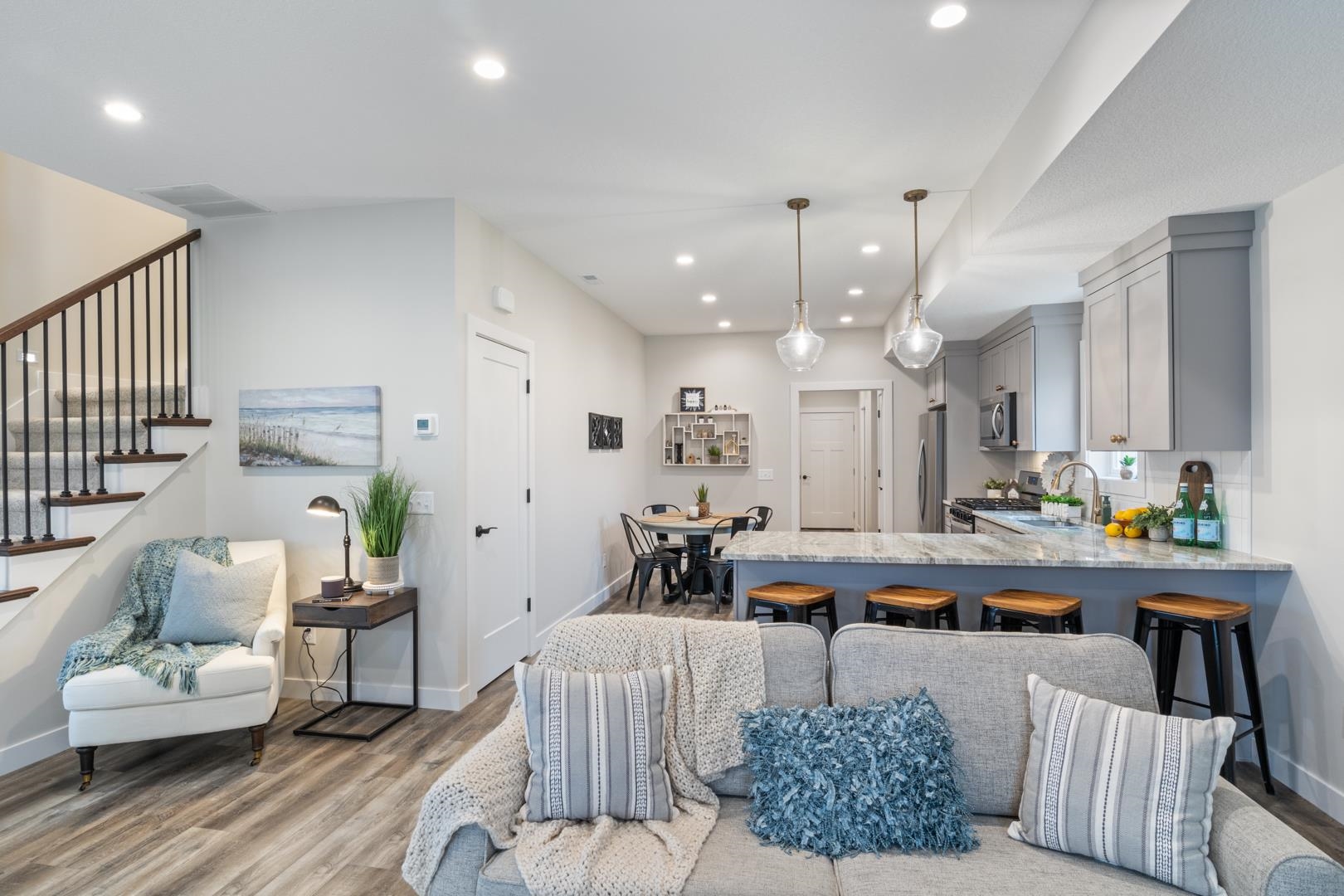 Photo 9 of 590 W Main Street