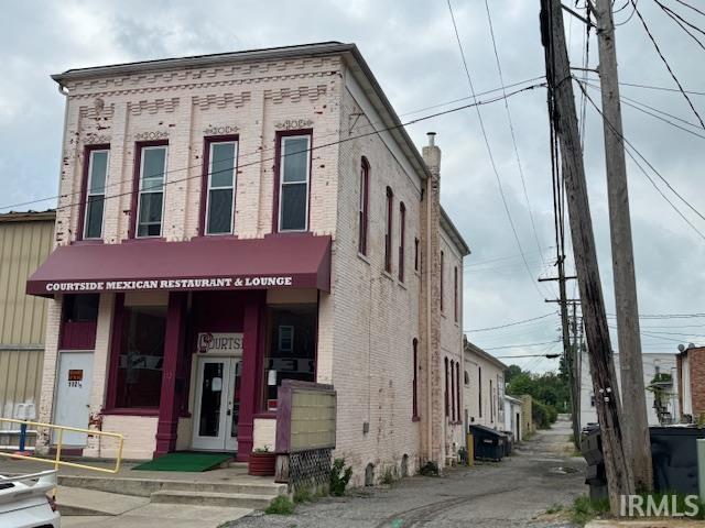 Photo 0 of 112 E Spring