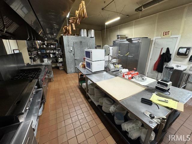 Photo 13 of 112 E Spring