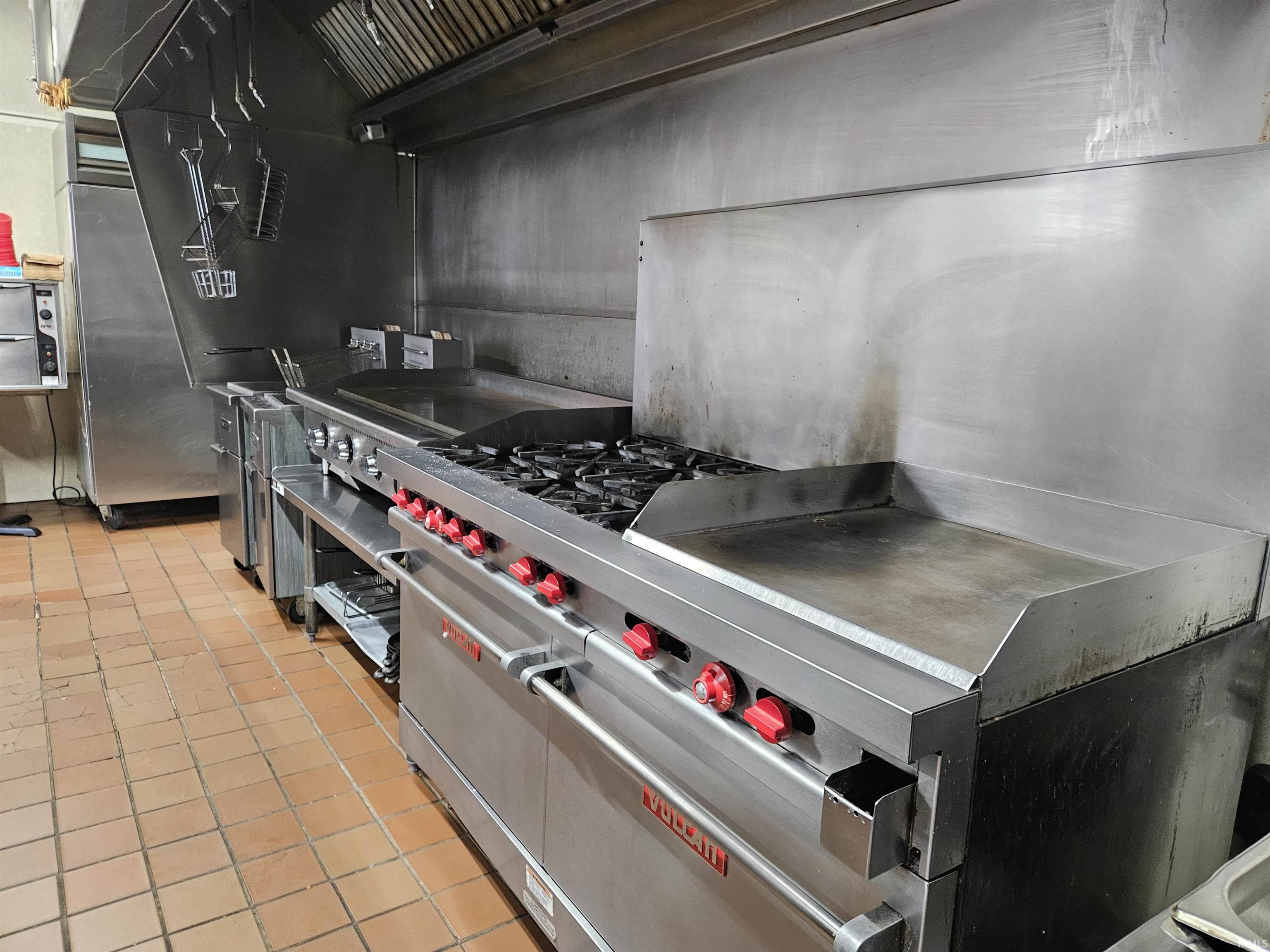 Photo 16 of 112 E Spring