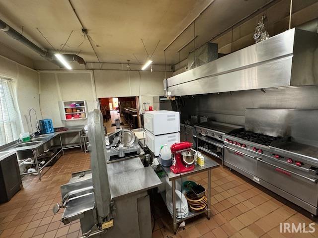 Photo 21 of 112 E Spring