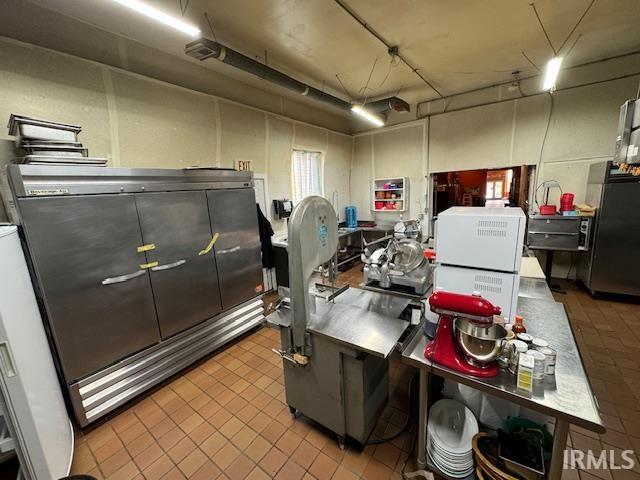 Photo 22 of 112 E Spring