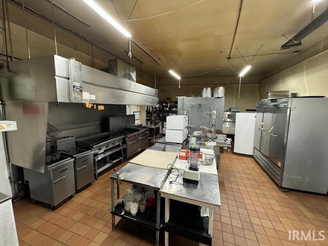 Photo 23 of 112 E Spring