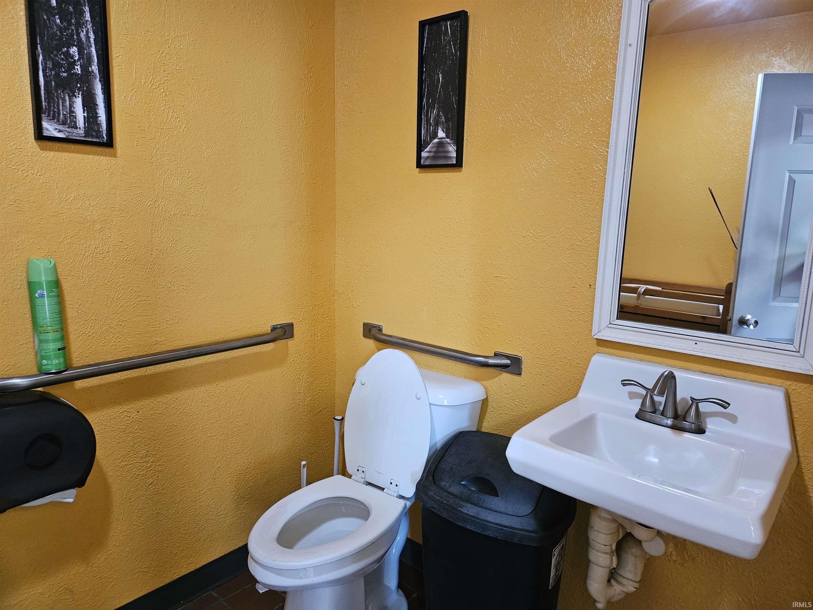 Photo 25 of 112 E Spring