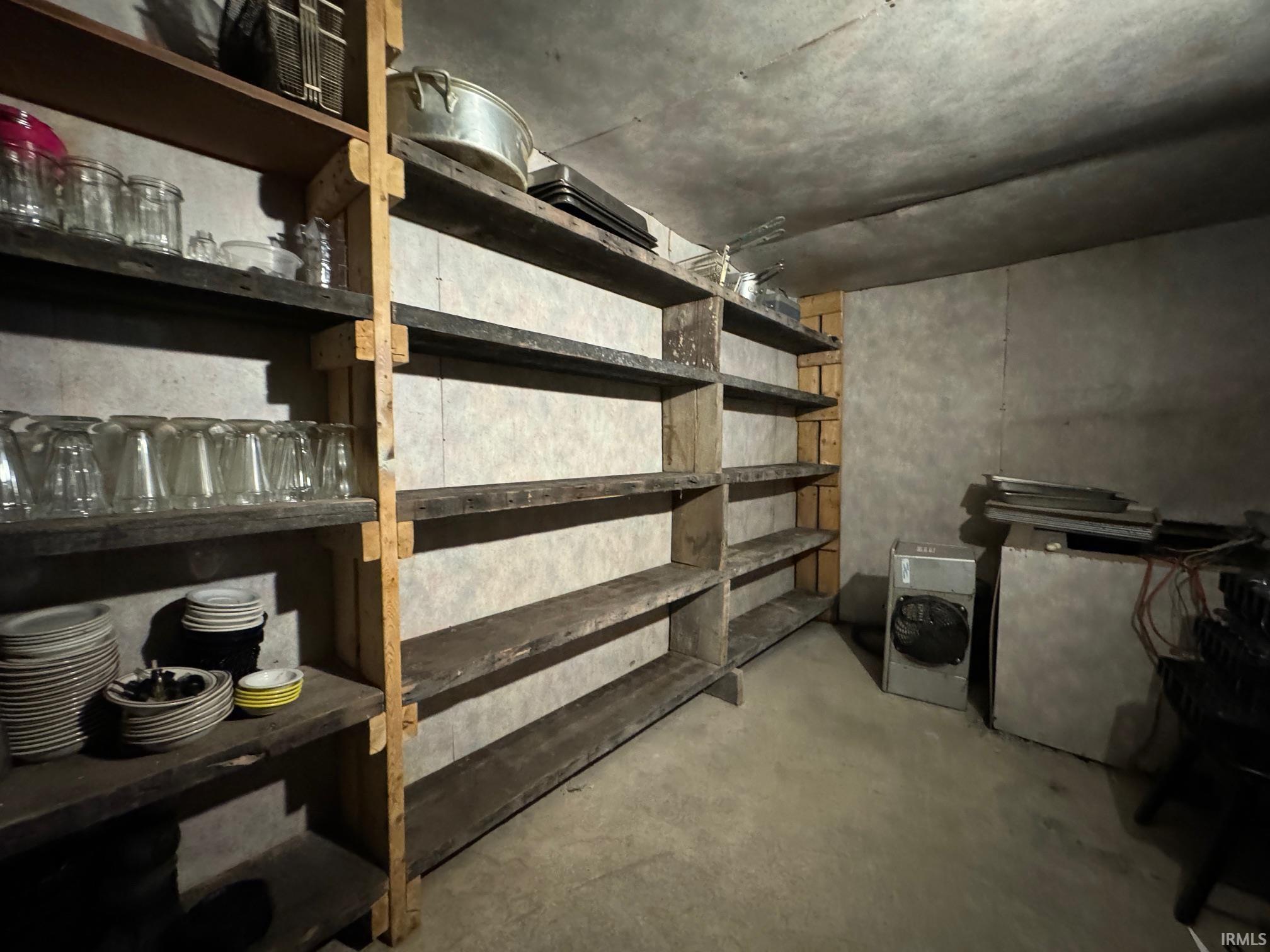 Photo 28 of 112 E Spring