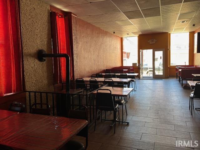 Photo 3 of 112 E Spring