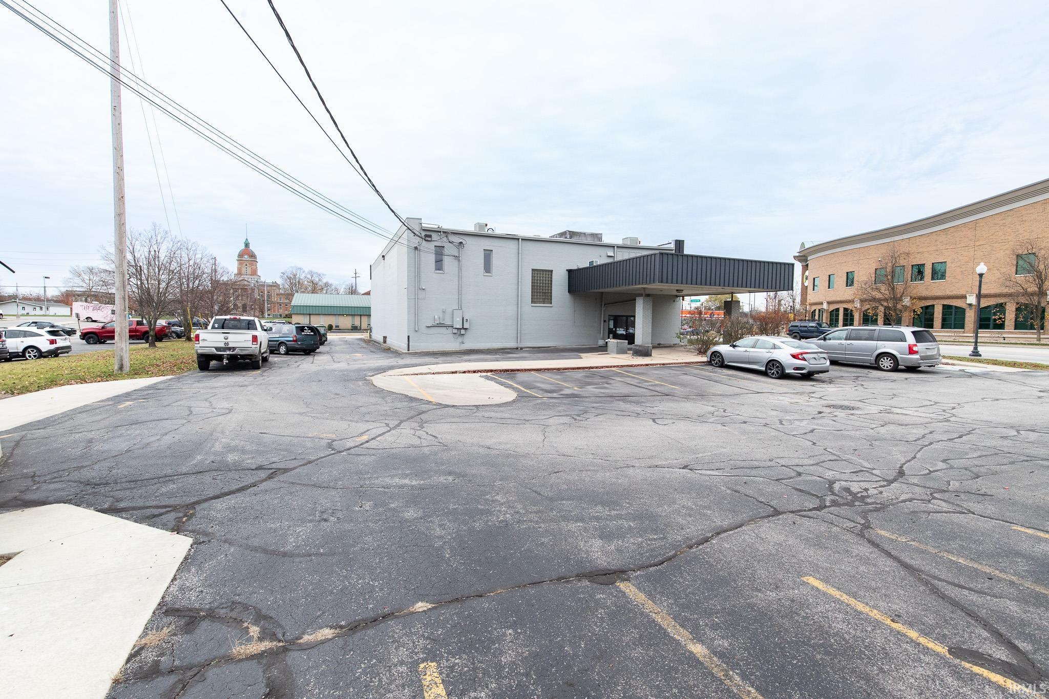 Canopy Main Lobby entrance to all 3 levels, elevator & stairs.