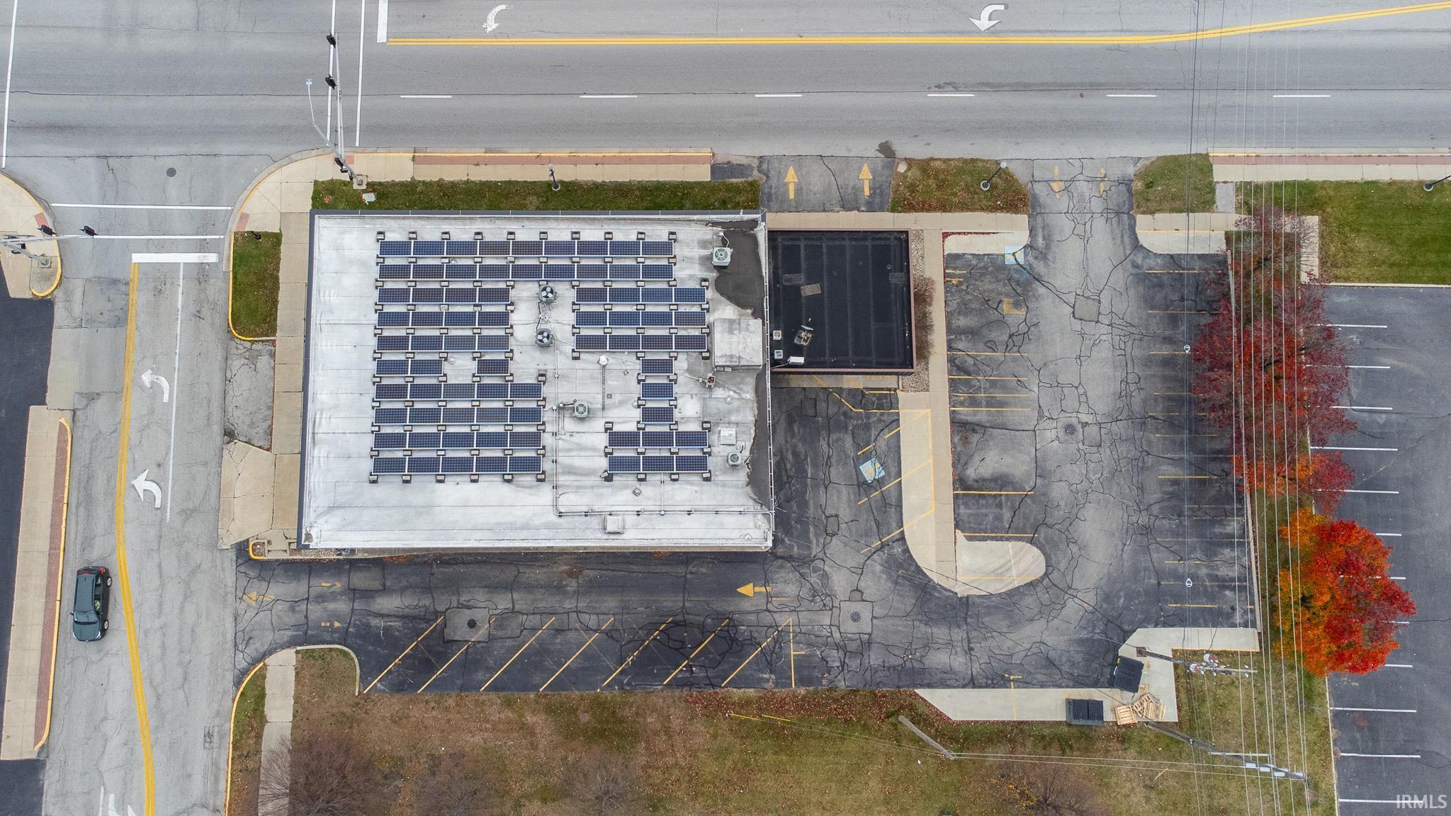 Photo 6 of 301 W Lincoln Avenue