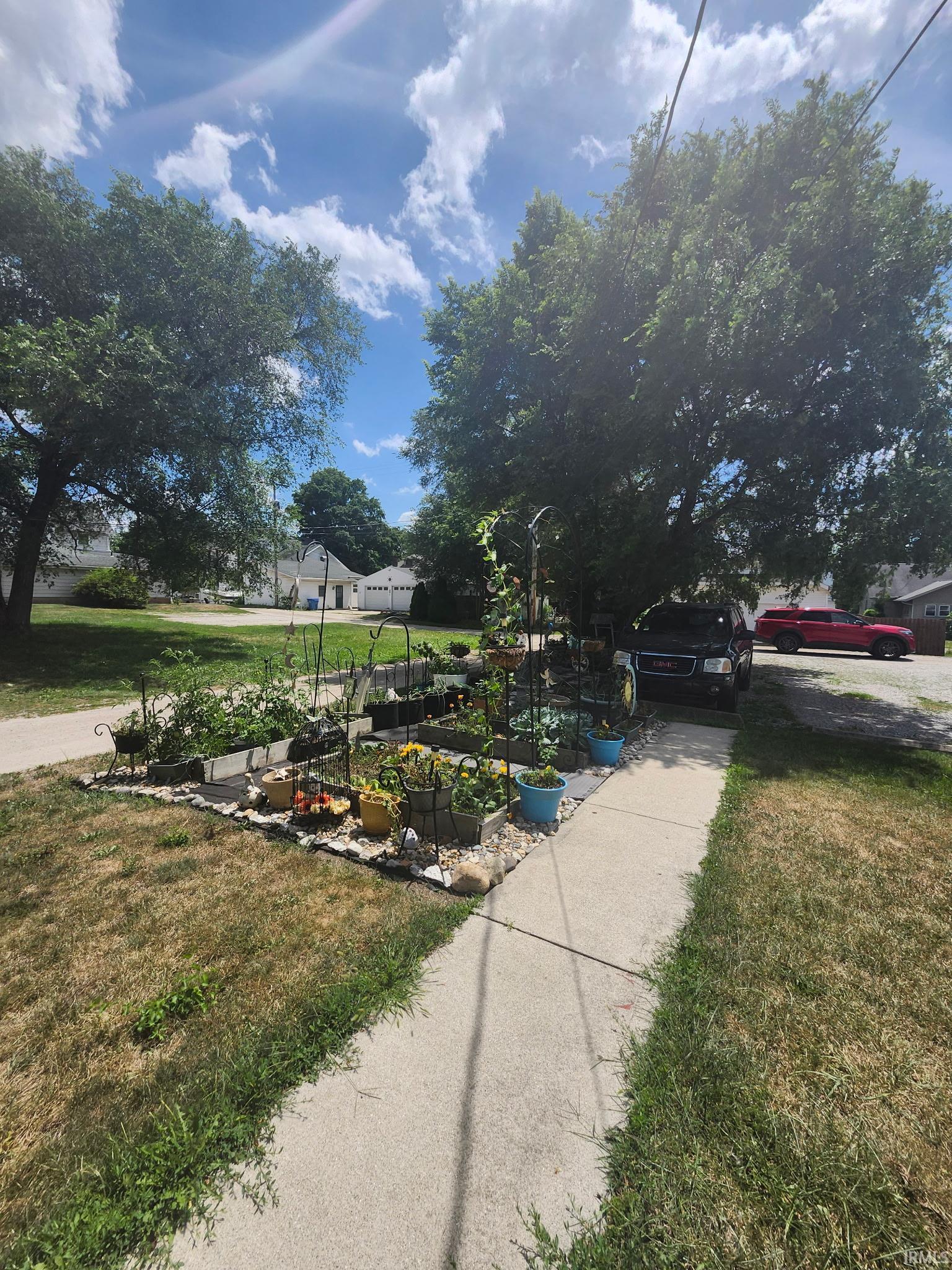 Photo 1 of 208 E Van Buren Street