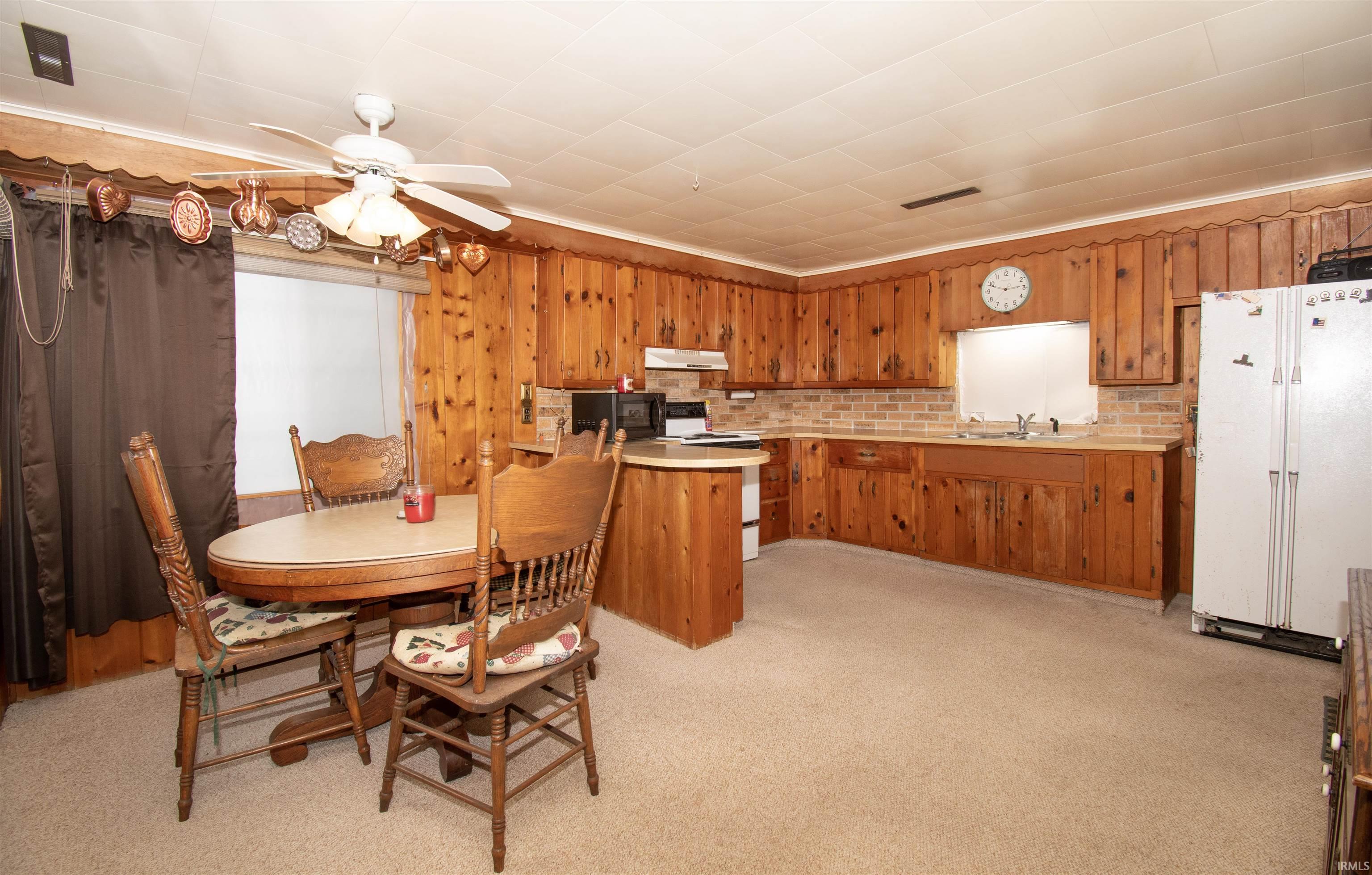 Photo 12 of 1895 W 570 N