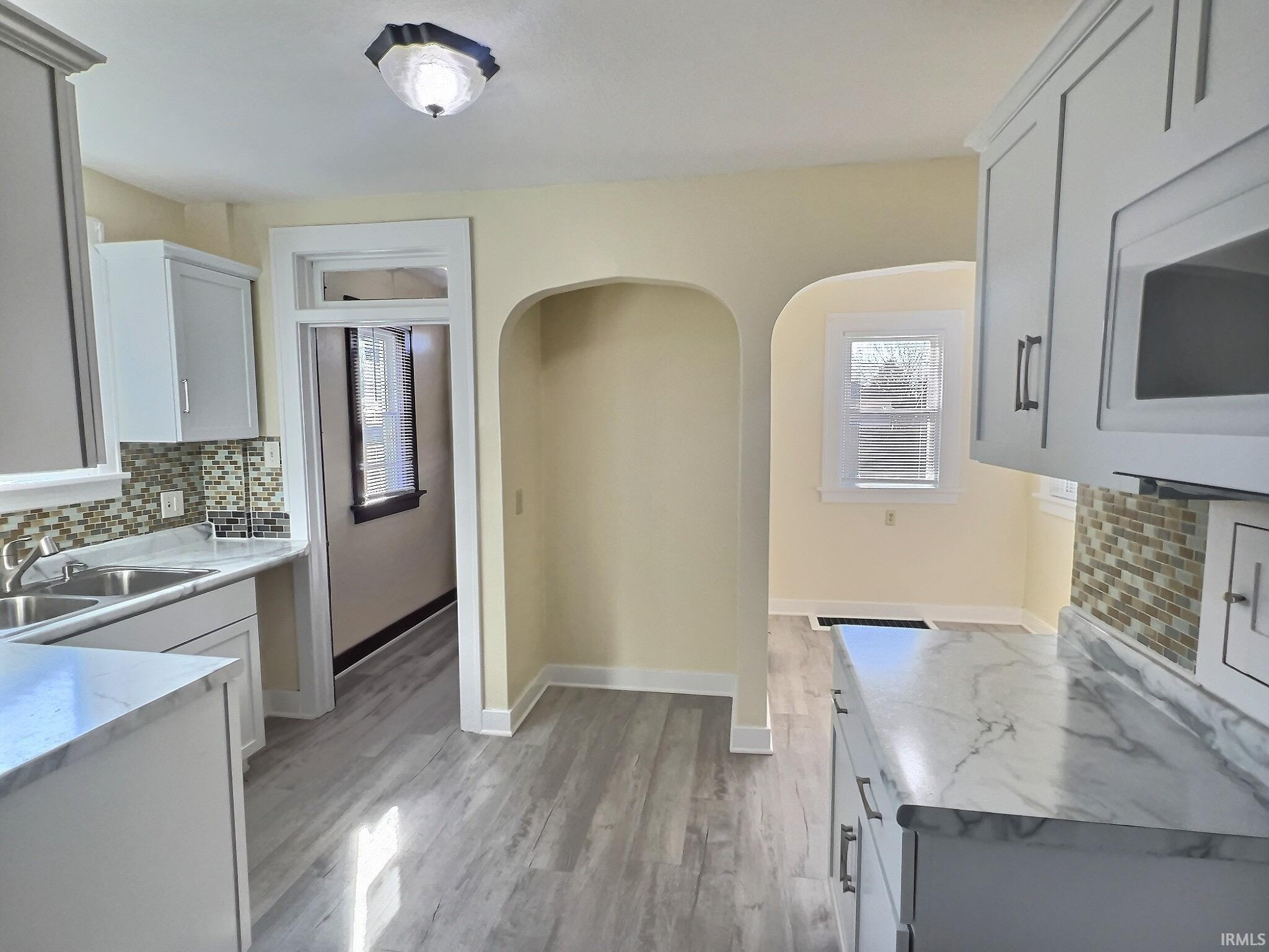 Photo 12 of 4442 Kenilworth Street