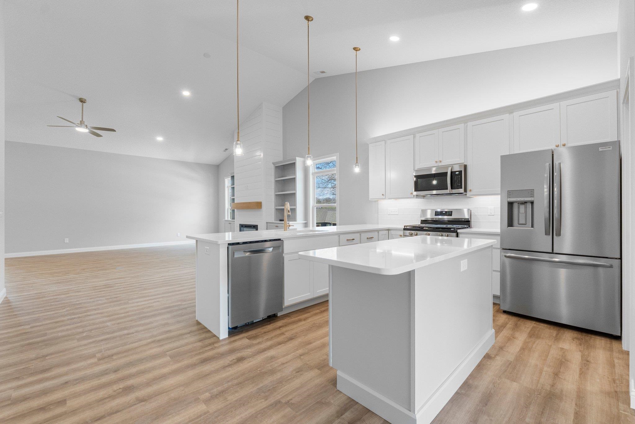 Photo 11 of 20 Ln 520 Lake James