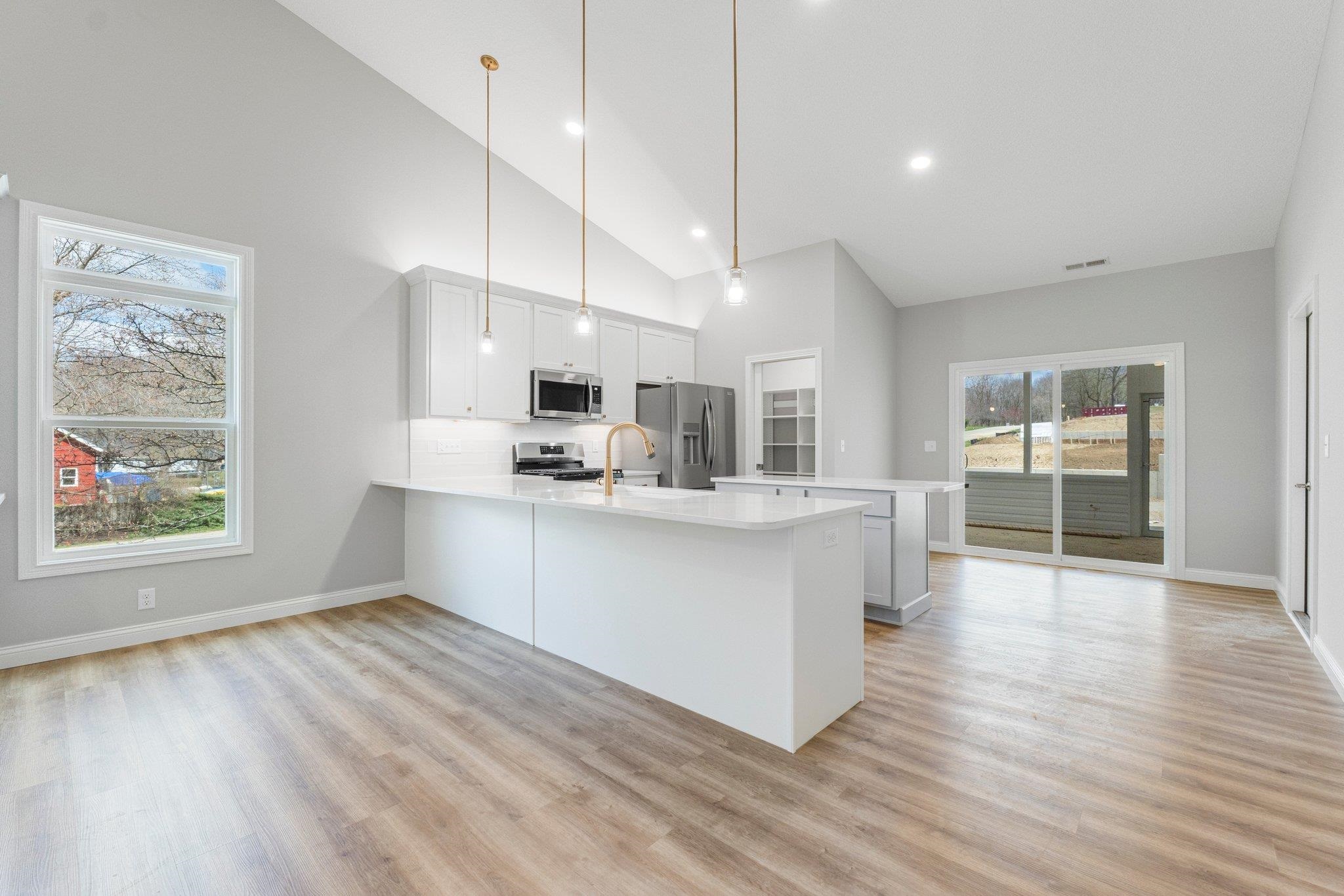 Photo 9 of 20 Ln 520 Lake James