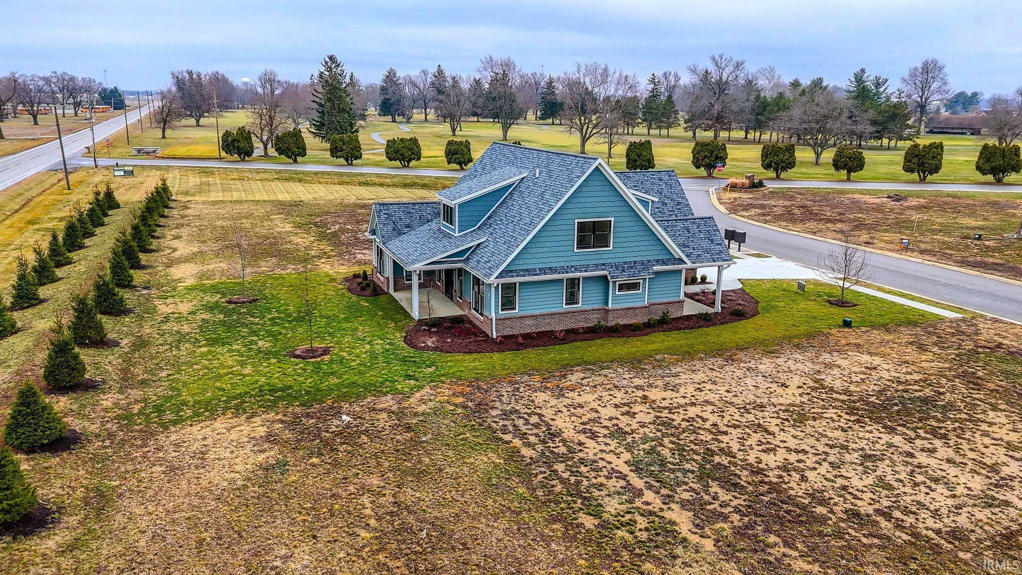 Aerial view of property and surrounding area