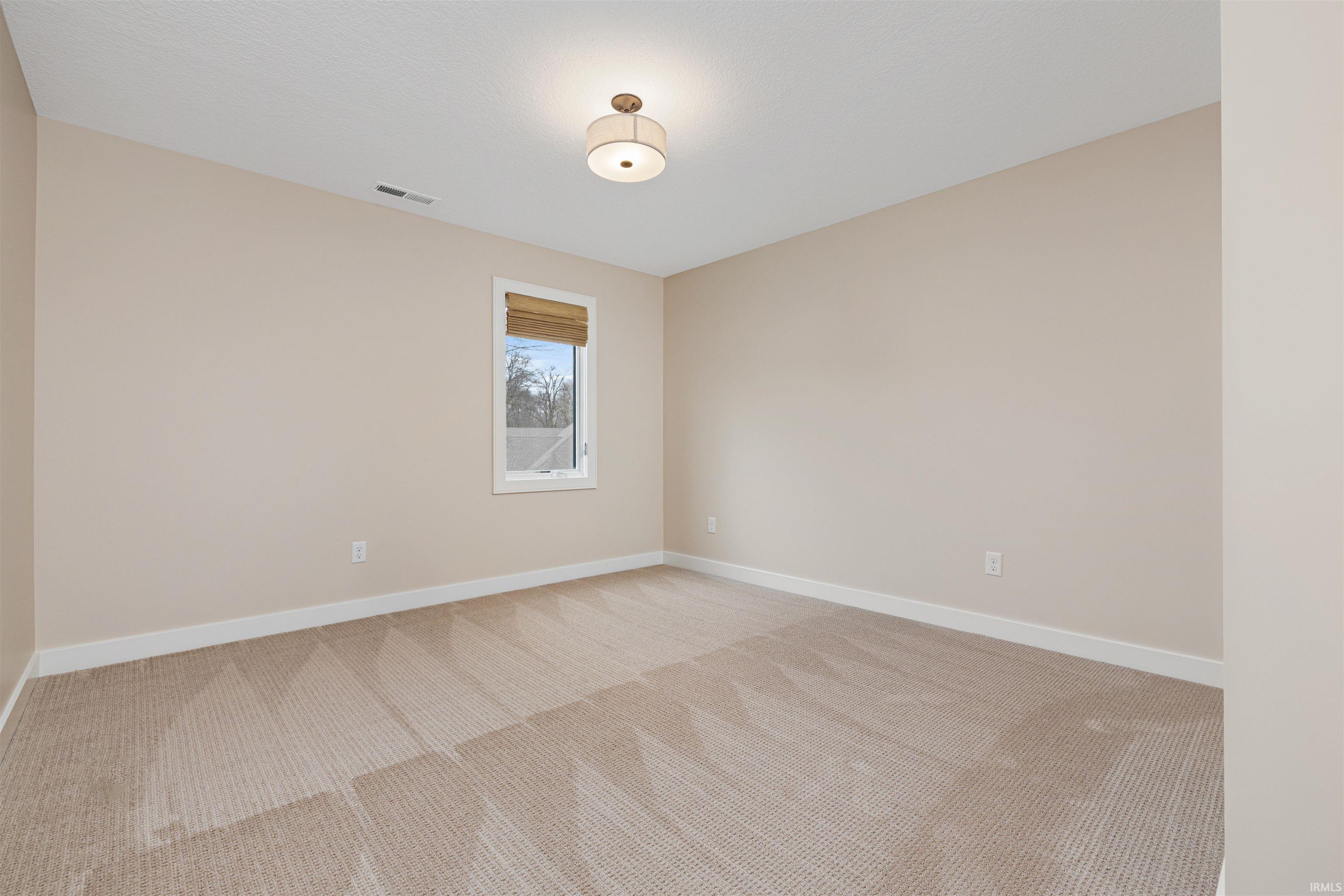 Photo 27 of 18096 Tullymore Lane